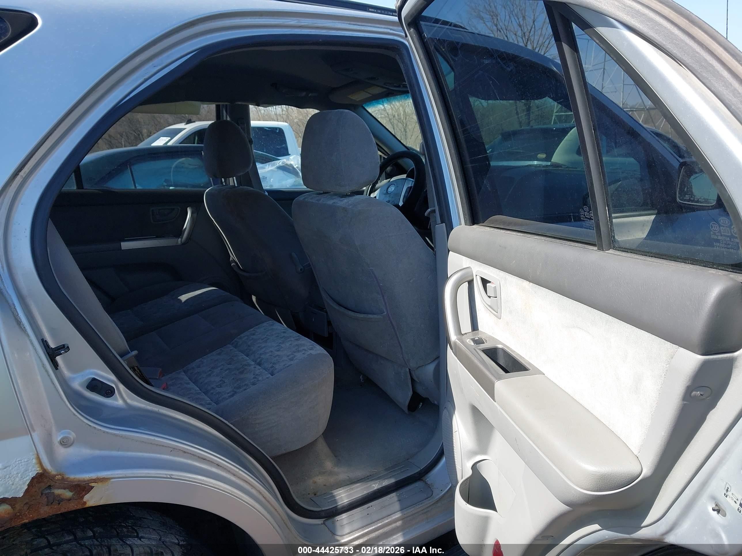 2006 Kia Sorento Ex/lx Silver vin: KNDJC733465623045