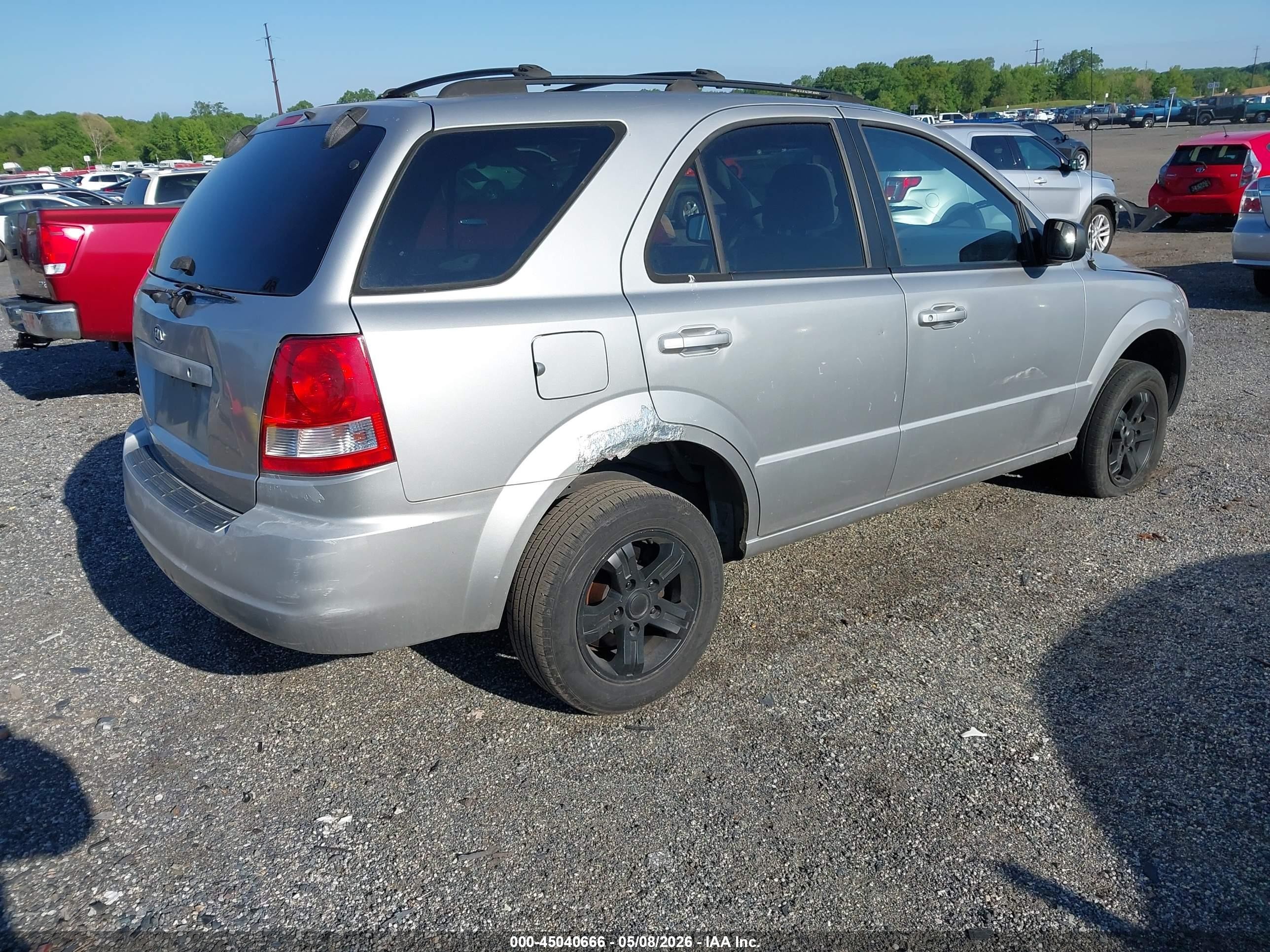 2004 Kia Sorento Ex/lx Silver vin: KNDJC733545233844