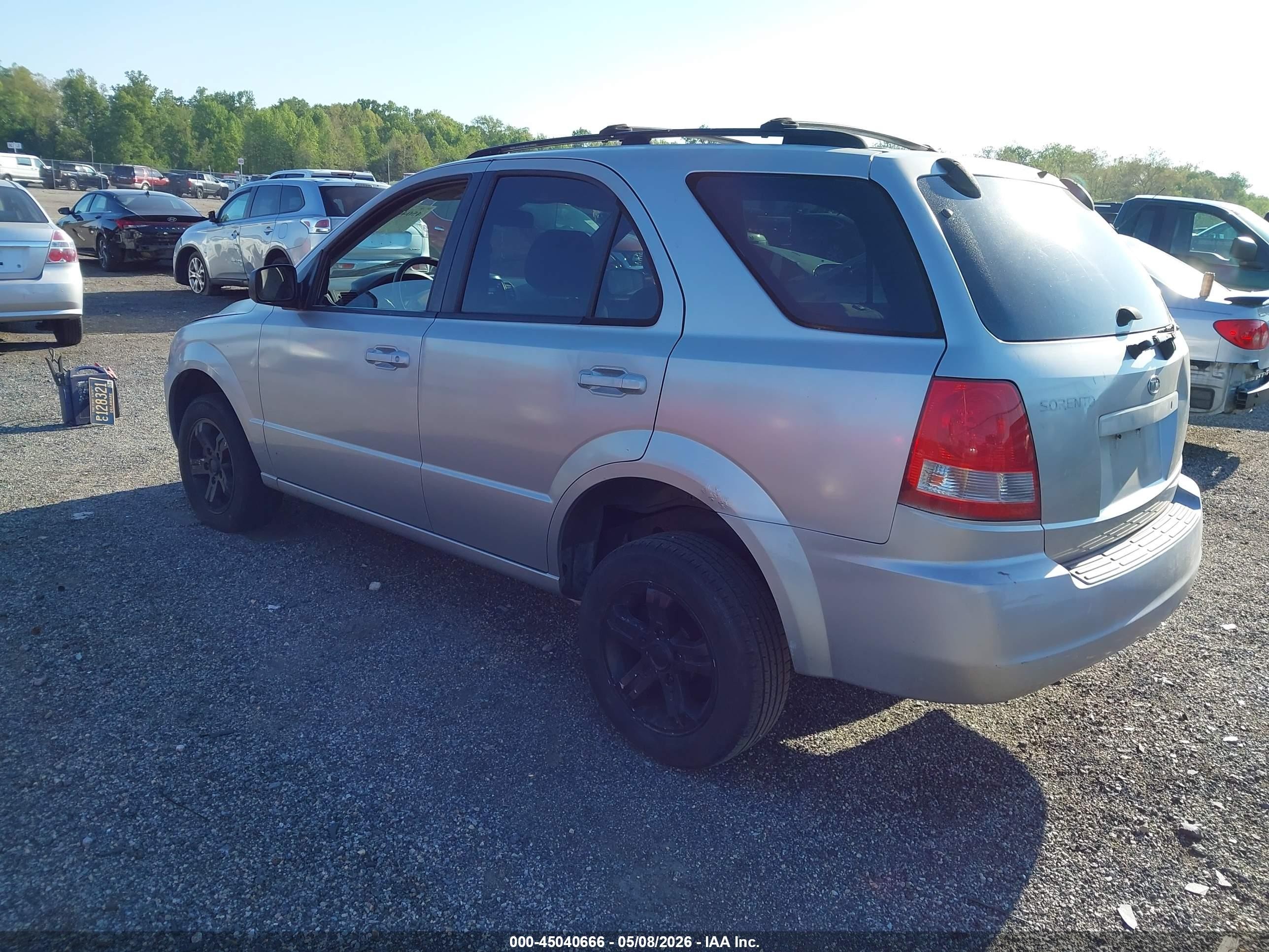 2004 Kia Sorento Ex/lx Silver vin: KNDJC733545233844