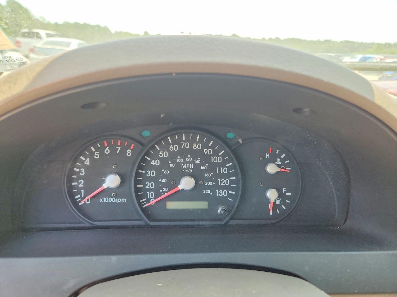 2004 Kia Sorento Lx Черный vin: KNDJC733645182161