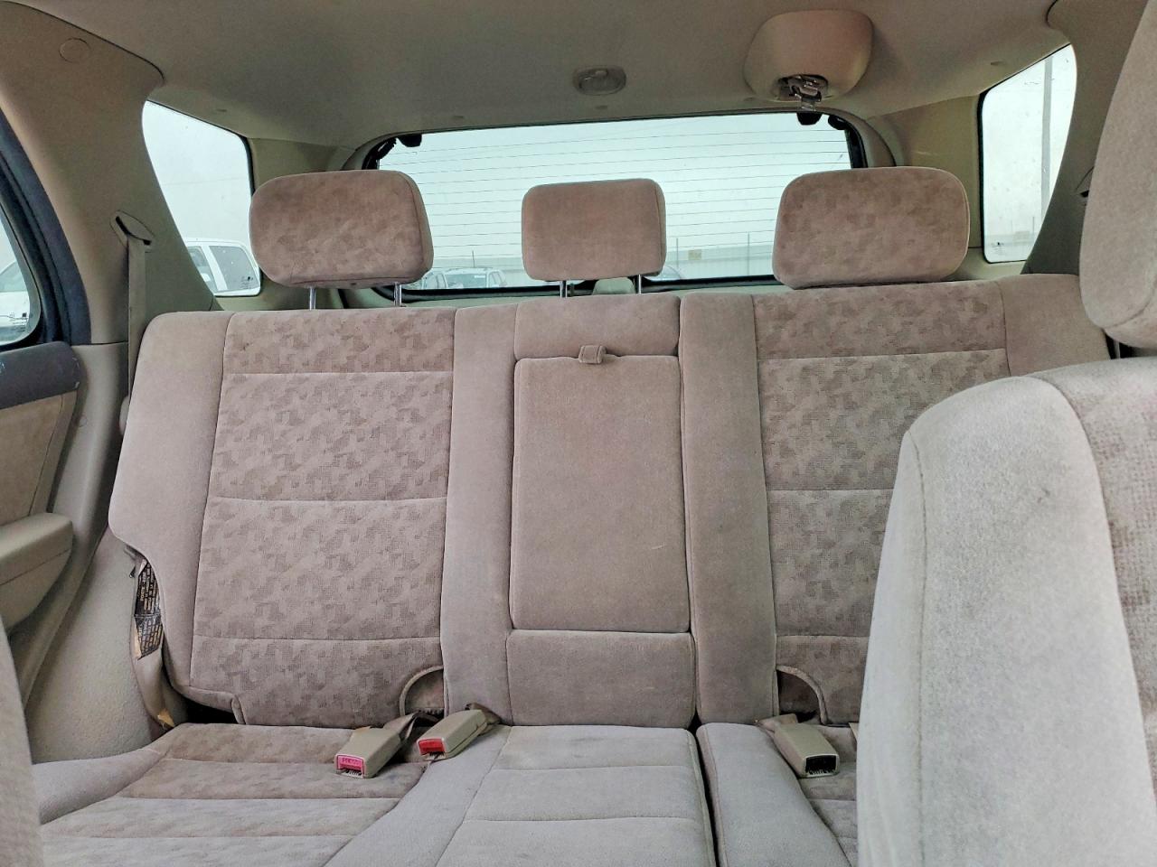 2004 Kia Sorento Lx Белый vin: KNDJC733745183965