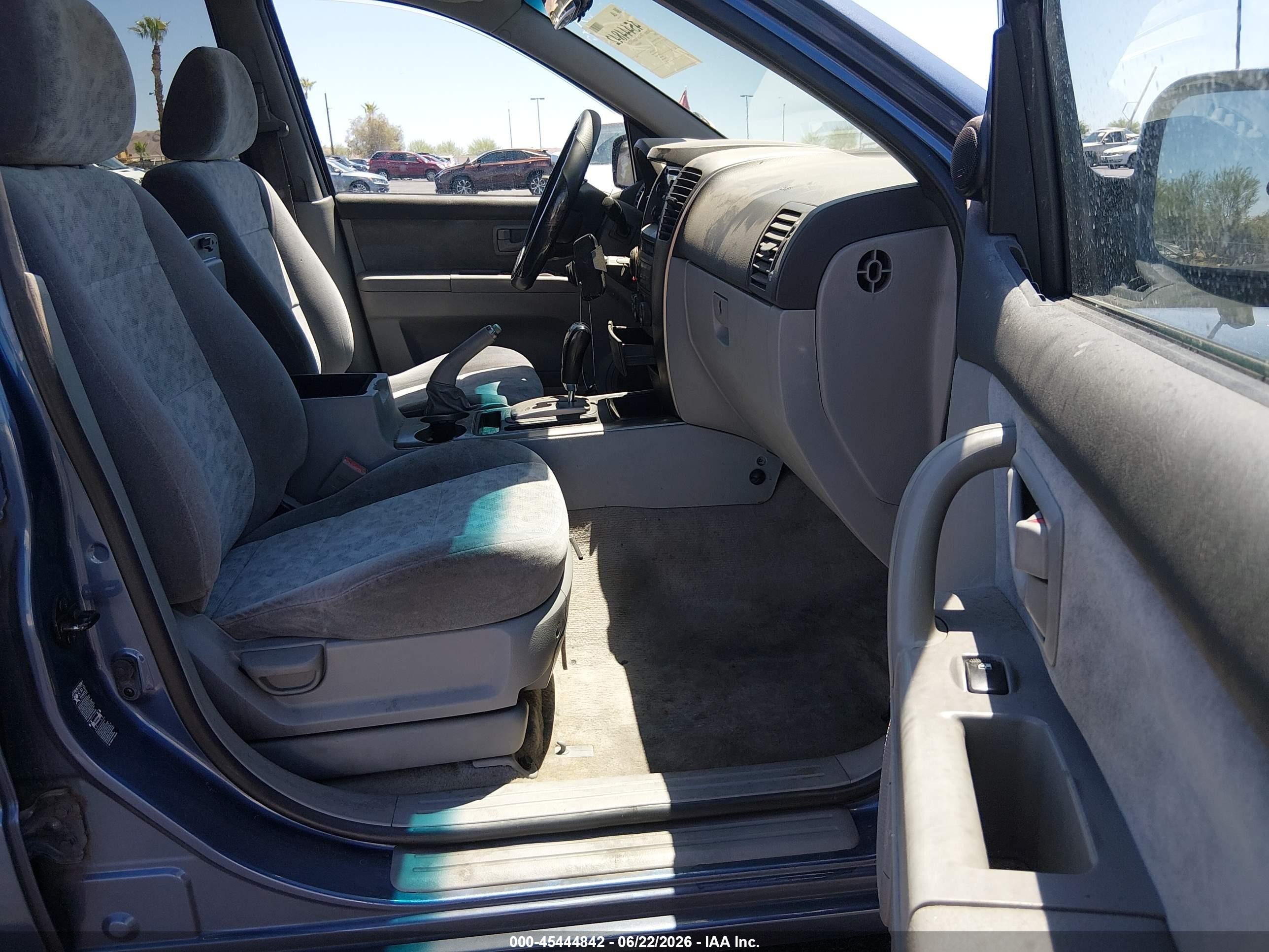 2005 Kia Sorento Ex/lx Blue vin: KNDJC733855436969