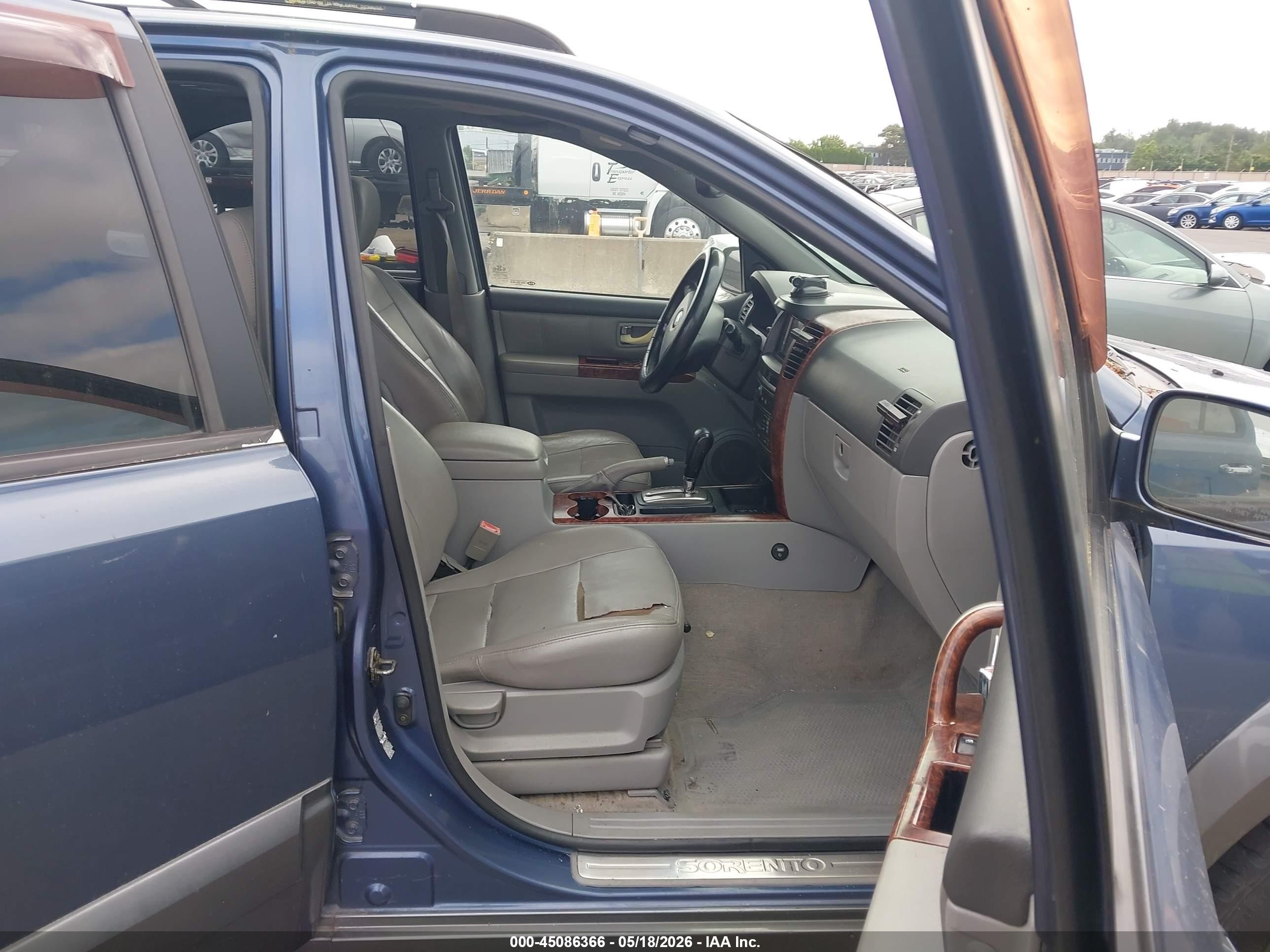 2004 Kia Sorento Ex/lx Blue vin: KNDJC733X45237954