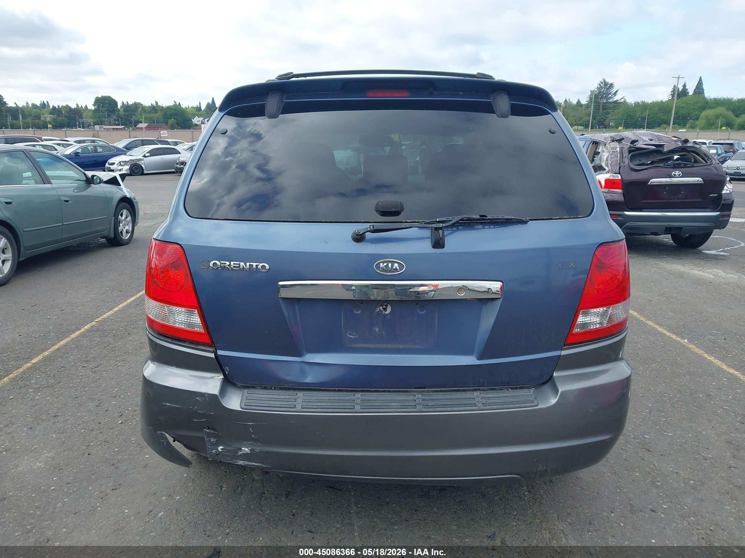 2004 Kia Sorento Ex/lx Blue vin: KNDJC733X45237954
