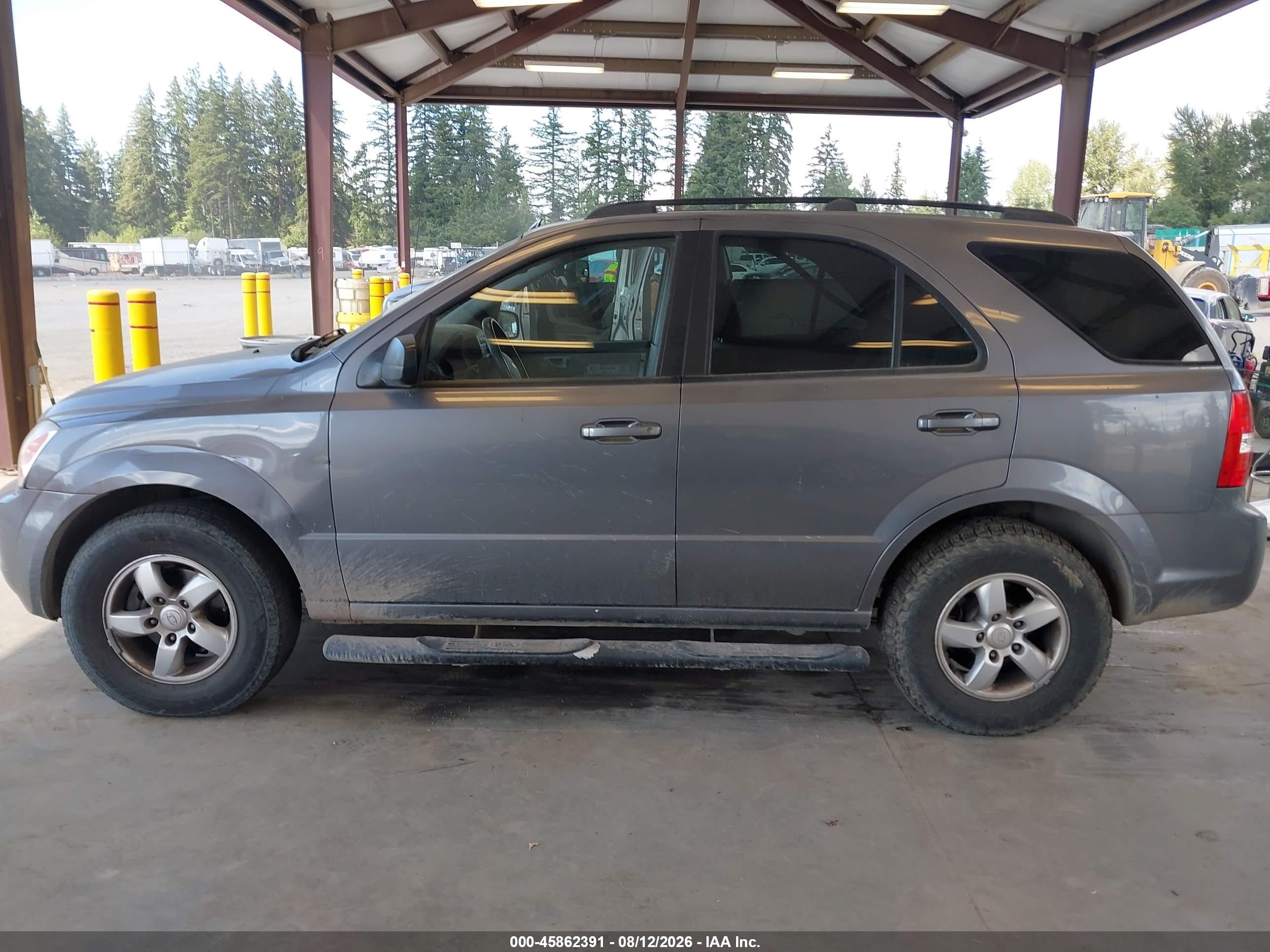 2008 Kia Sorento Lx Gray vin: KNDJC735085841066