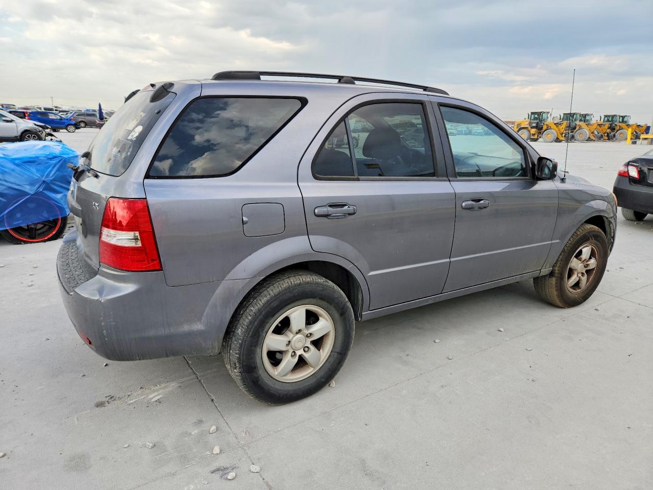 2009 Kia Sorento Lx Silver vin: KNDJC735395878632