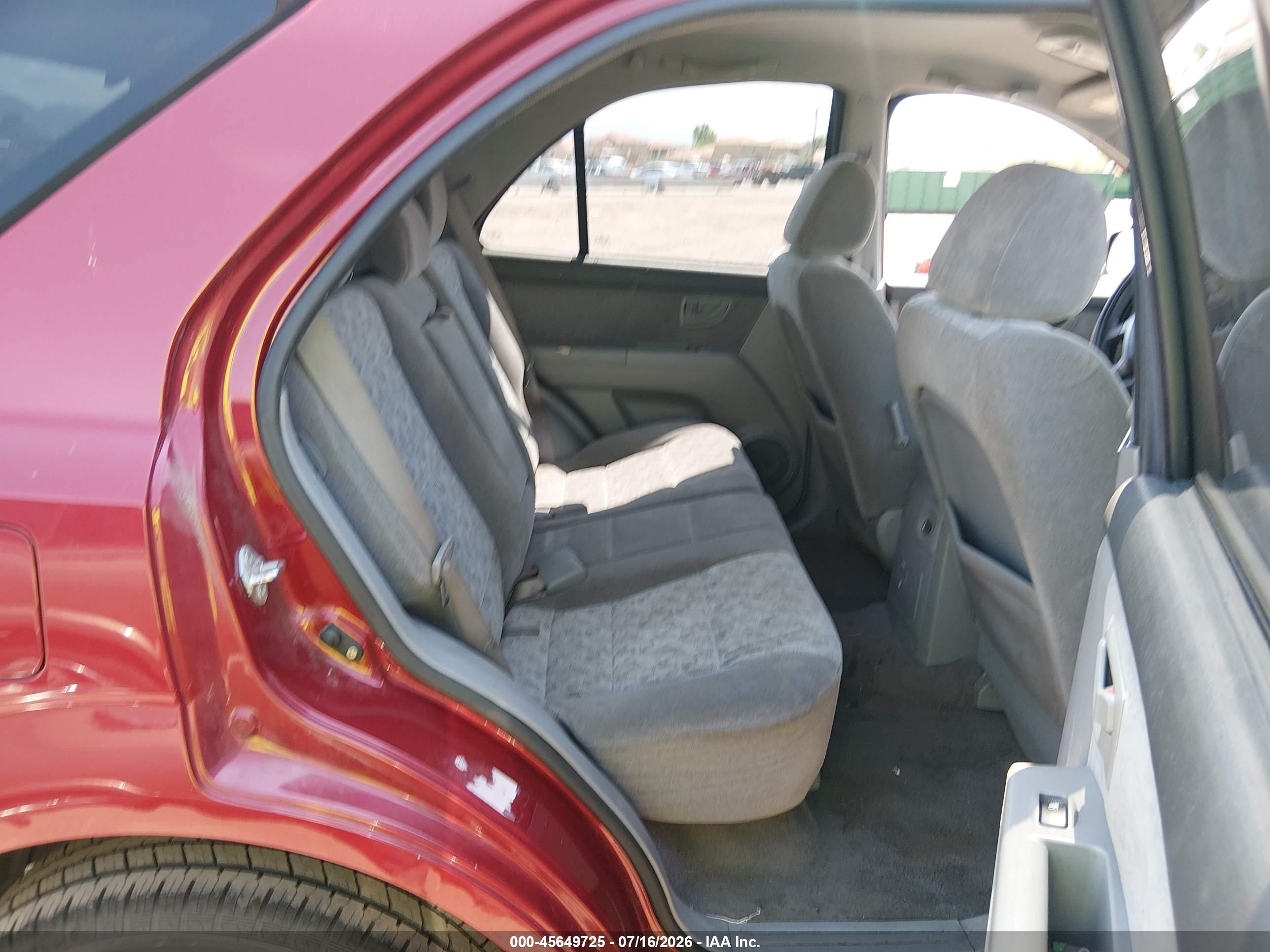 2008 Kia Sorento Lx Красный vin: KNDJC735485854161