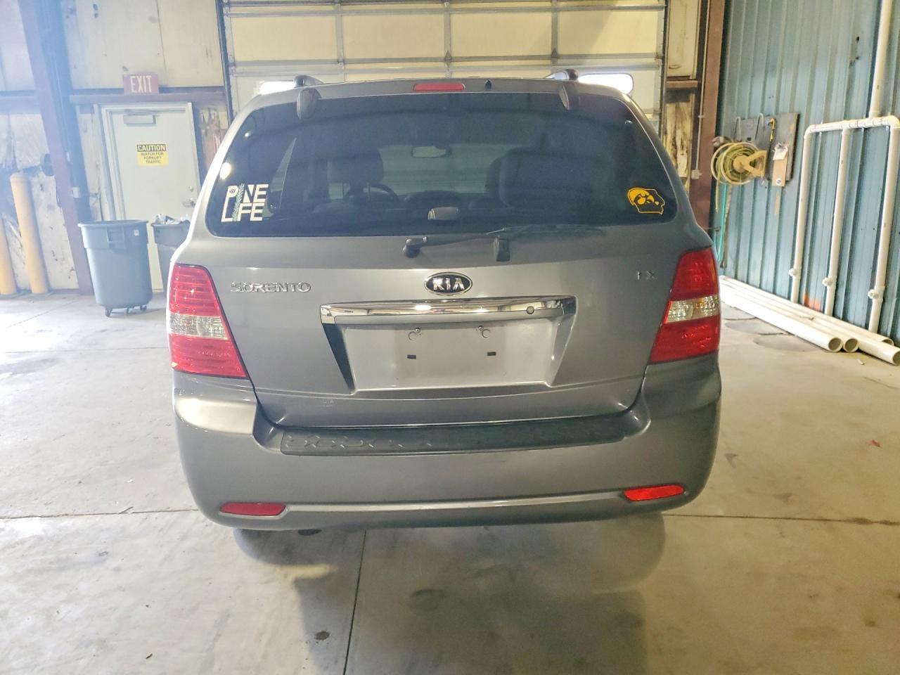 2008 Kia Sorento Lx Серый vin: KNDJC735585849230