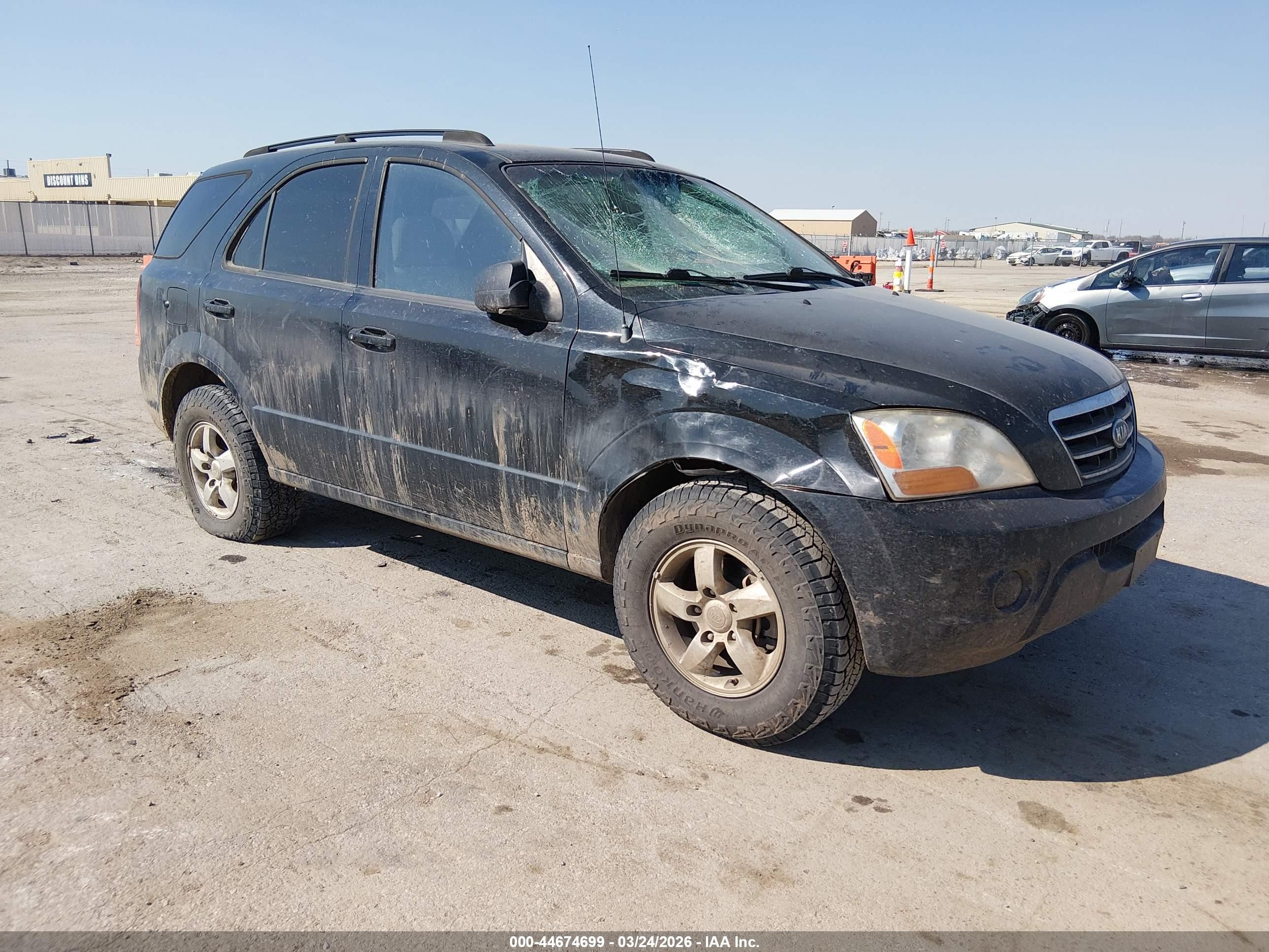 2008 Kia Sorento Lx Black vin: KNDJC735685798465