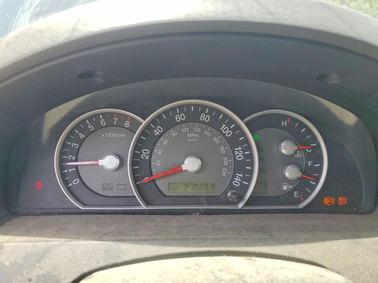 2008 Kia Sorento Lx Black vin: KNDJC735685842819