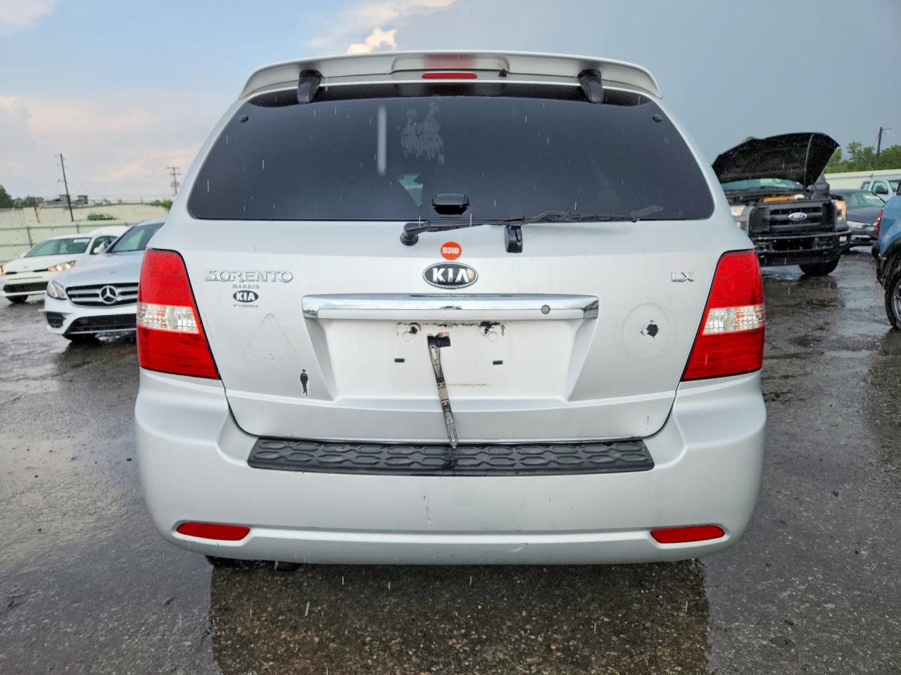 2008 Kia Sorento Lx Silver vin: KNDJC735785846166