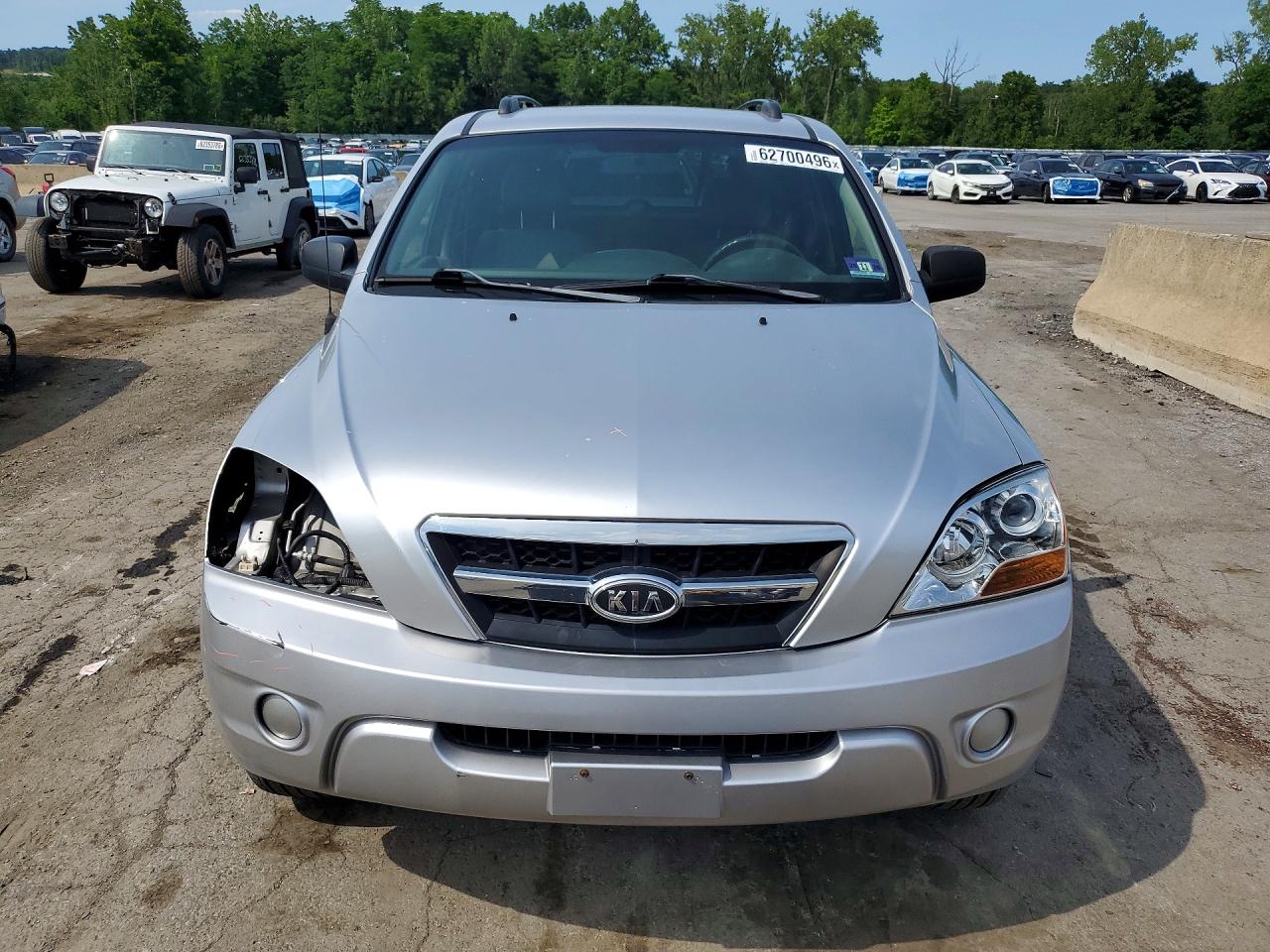 2009 Kia Sorento Lx Silver vin: KNDJC735795872834
