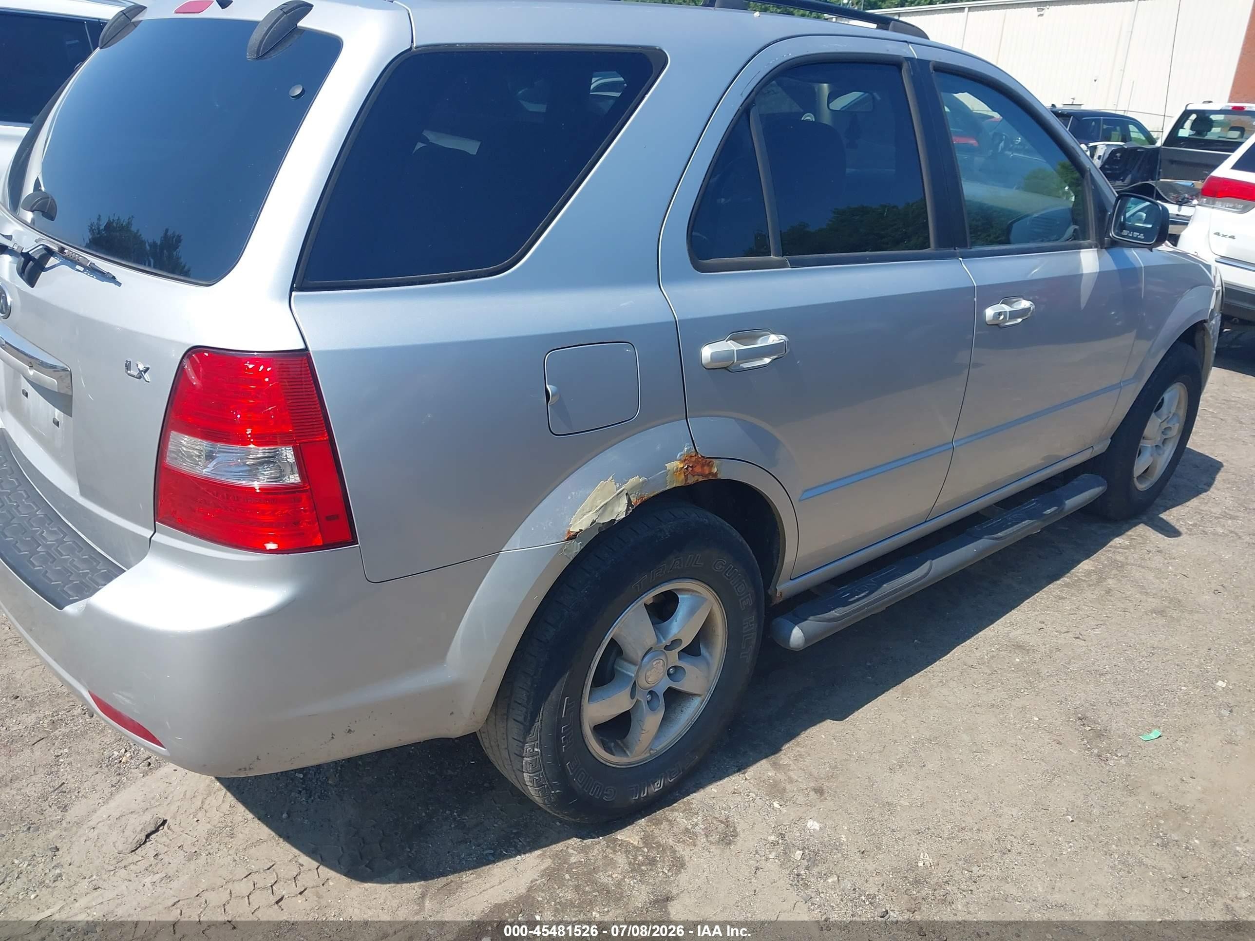 2008 Kia Sorento Lx Серебряный vin: KNDJC735885811197