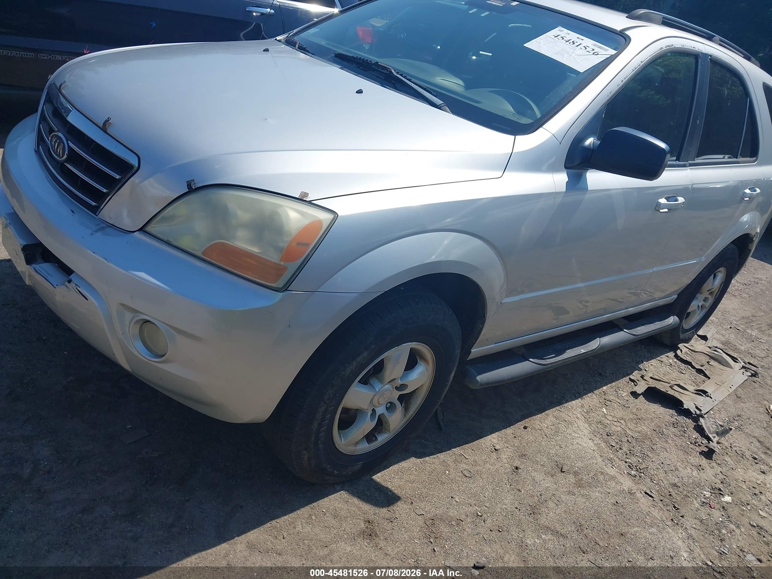 2008 Kia Sorento Lx Серебряный vin: KNDJC735885811197