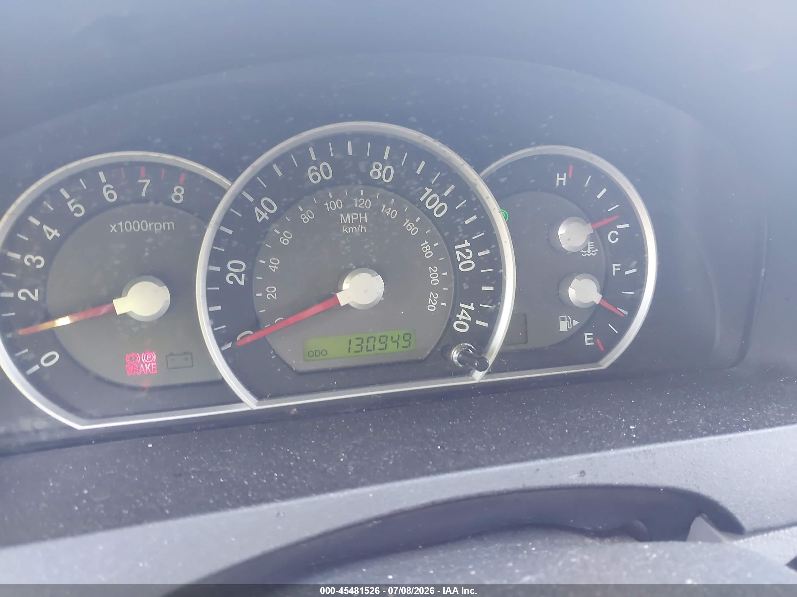 2008 Kia Sorento Lx Серебряный vin: KNDJC735885811197