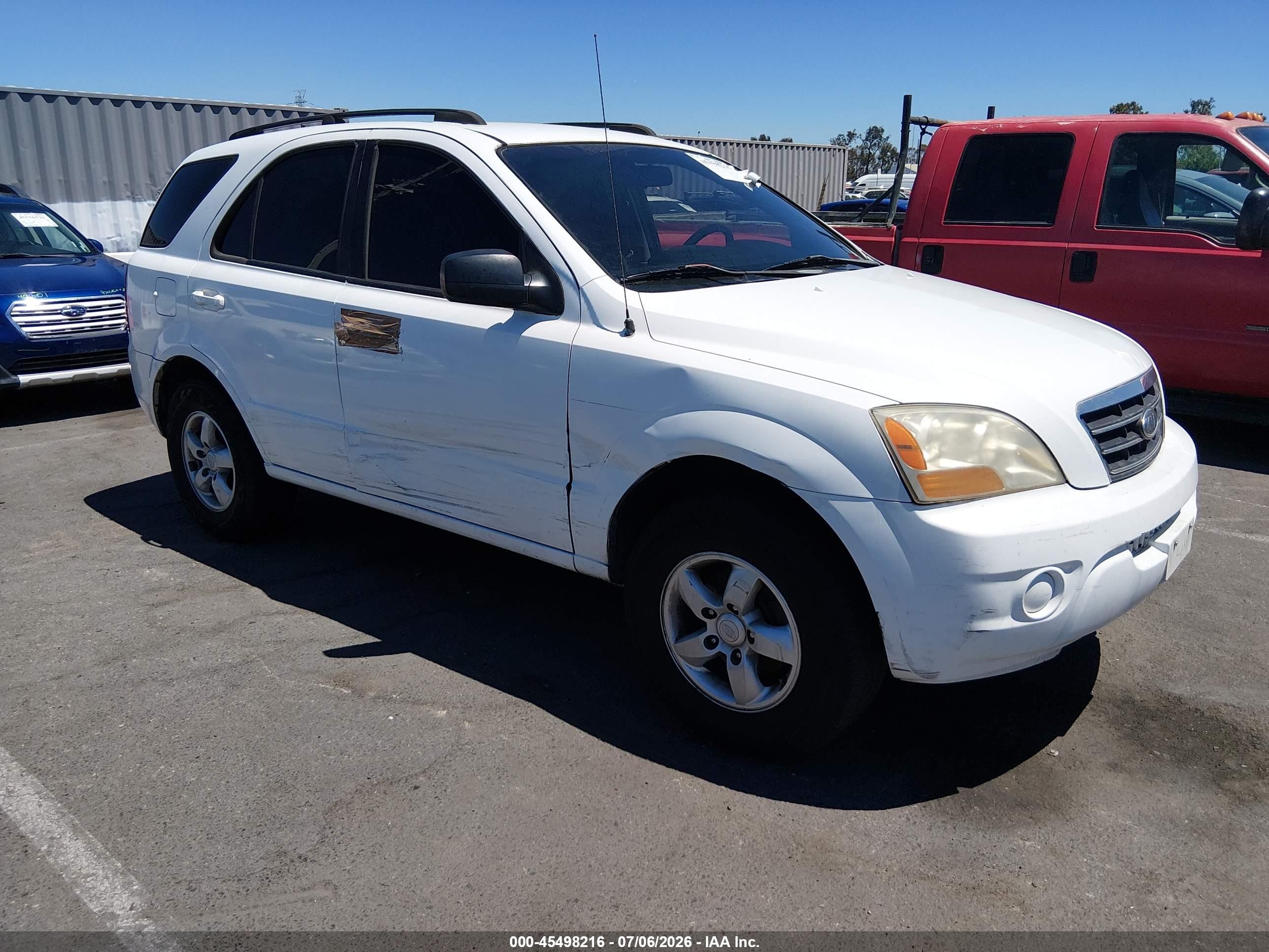 2008 Kia Sorento Lx Белый vin: KNDJC735985819812