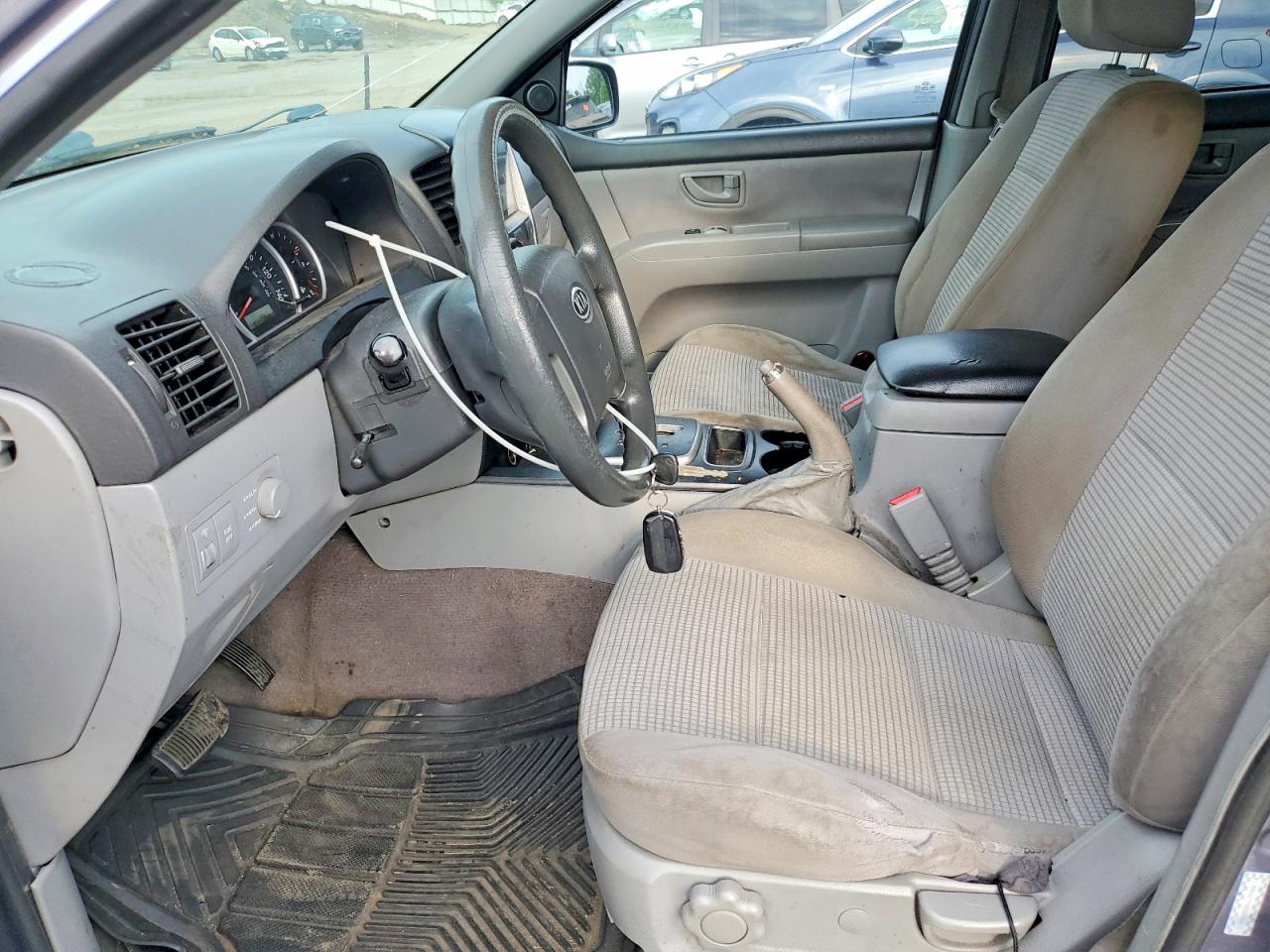 2011 Kia Sorento Blue vin: KNDJC735995874682