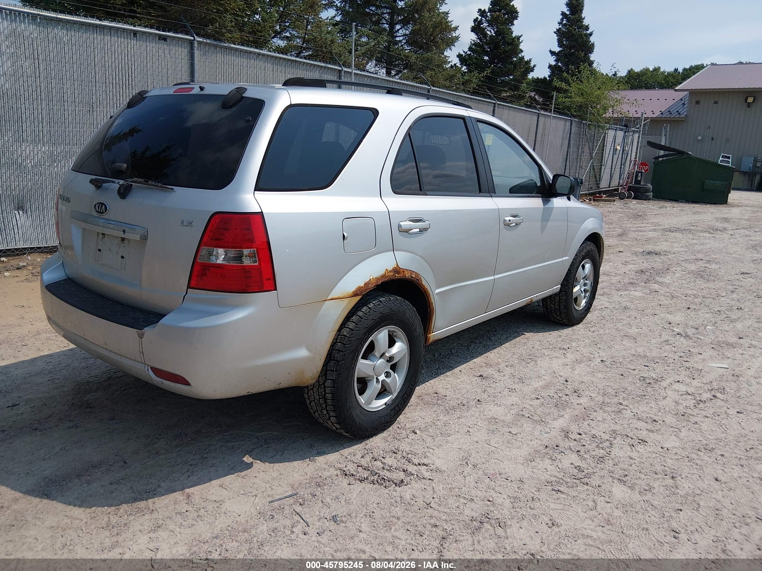 2008 Kia Sorento Lx Silver vin: KNDJC735X85777750