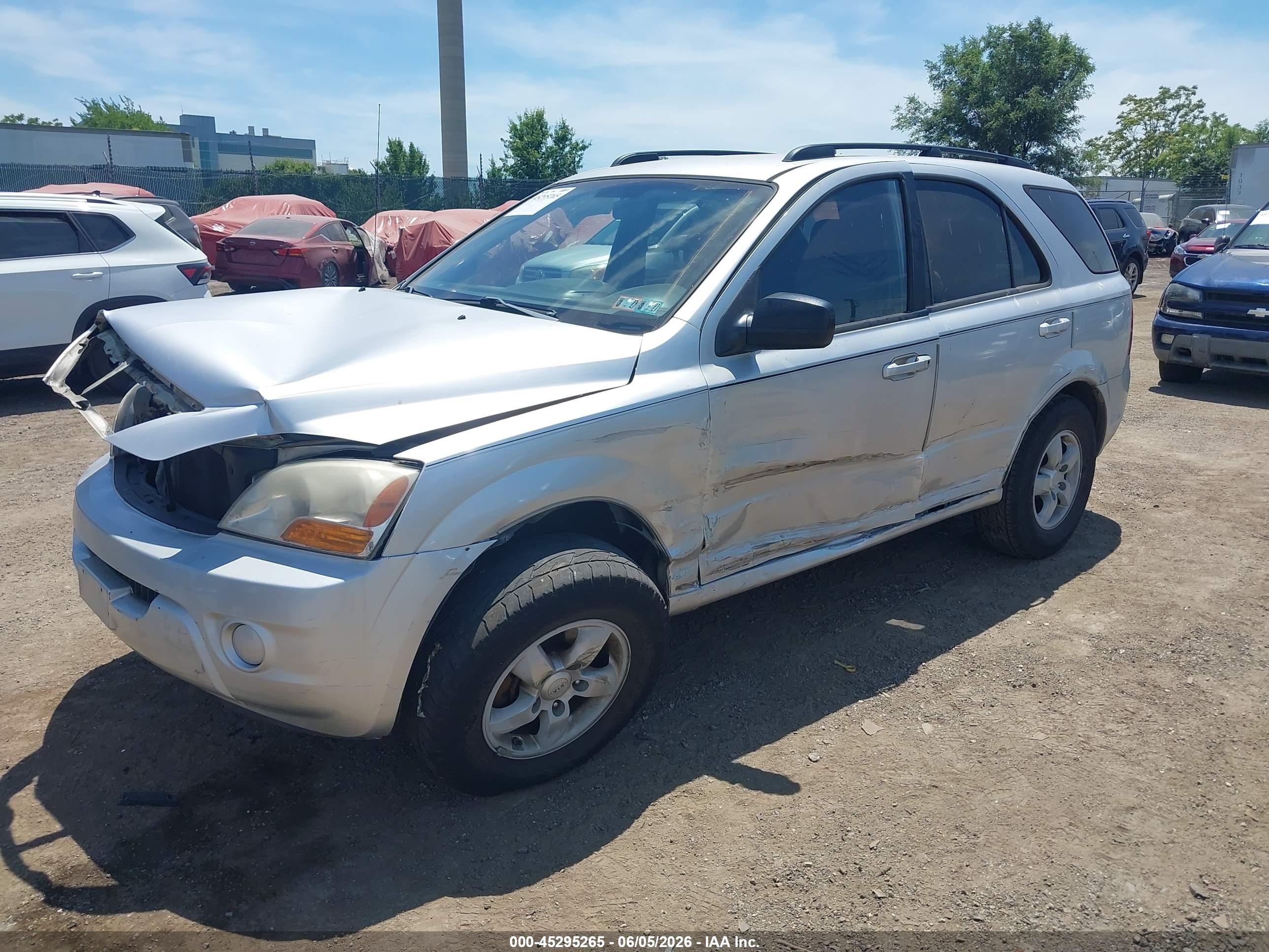 2009 Kia Sorento Lx Silver vin: KNDJC735X95868003