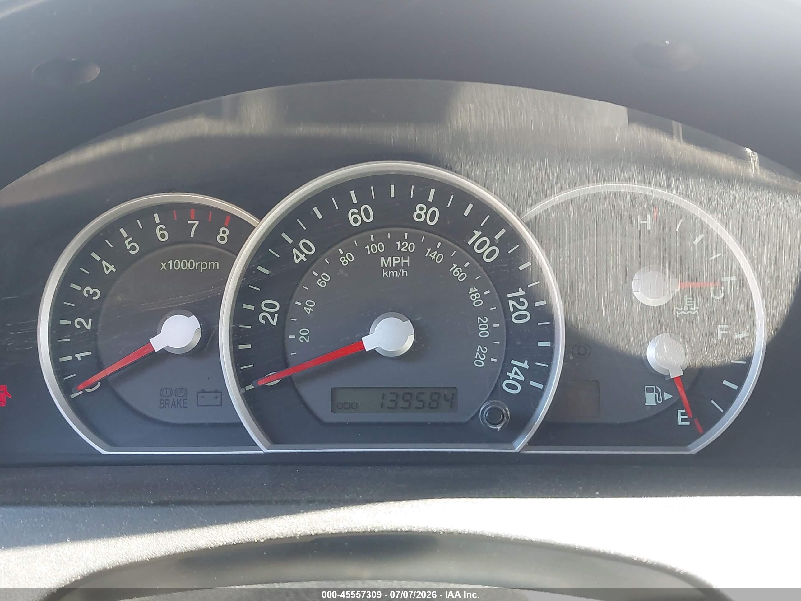 2008 Kia Sorento Ex Red vin: KNDJC736185830652