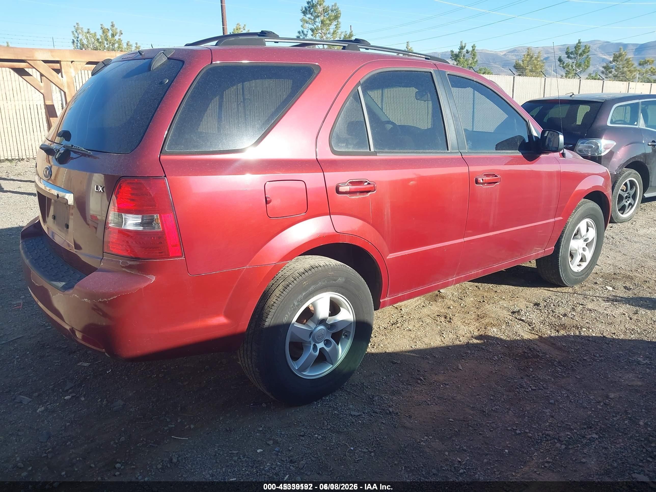 2007 Kia Sorento Lx Red vin: KNDJC736475692300