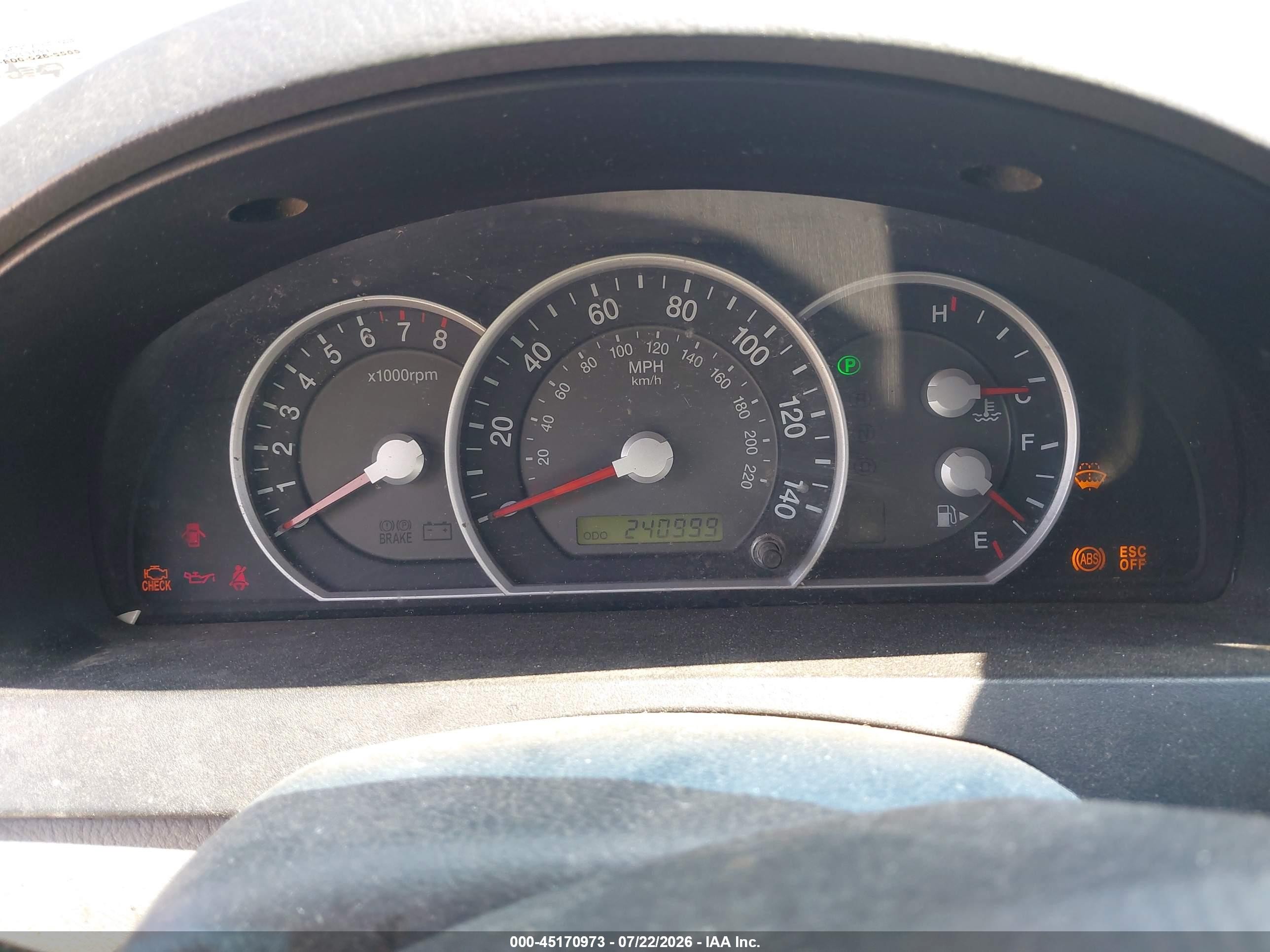 2007 Kia Sorento Ex Silver vin: KNDJC736475754133
