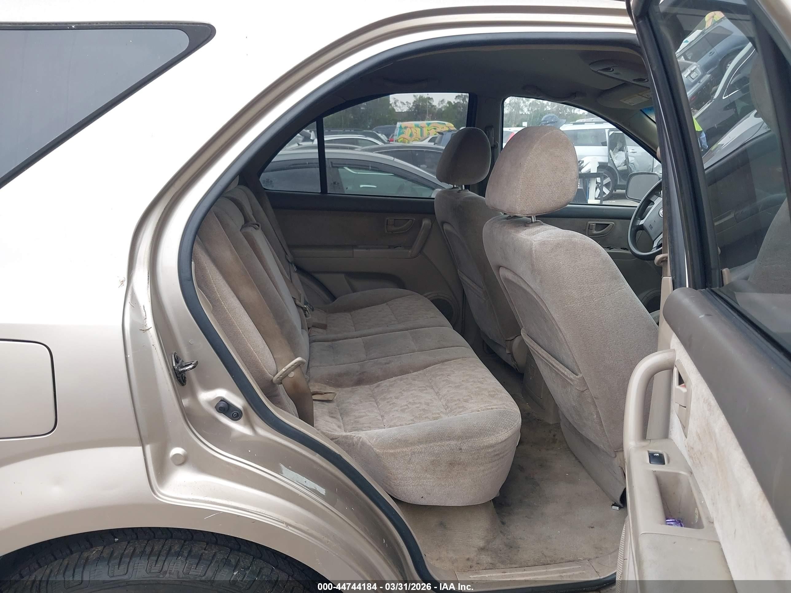 2007 Kia Sorento Lx Gold vin: KNDJC736575717768