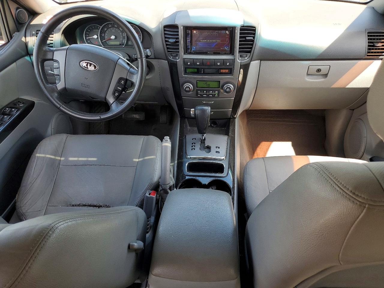 2008 Kia Sorento Ex Black vin: KNDJC736685860763
