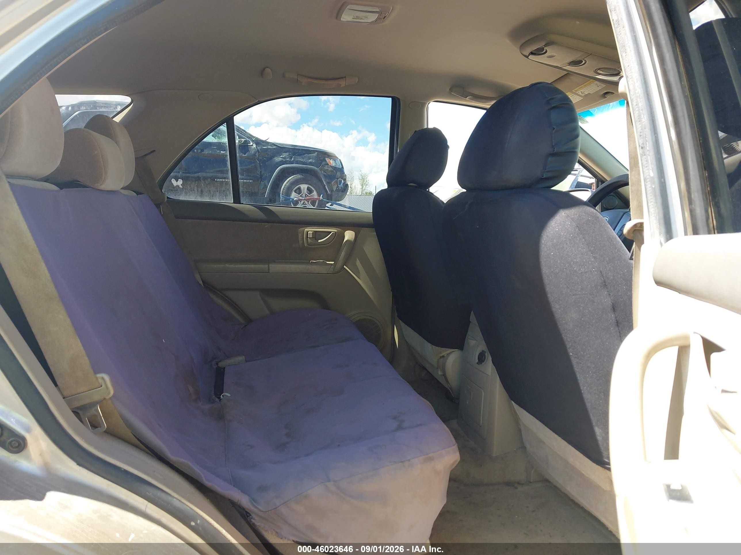2007 Kia Sorento Lx Золотой vin: KNDJC736775670422