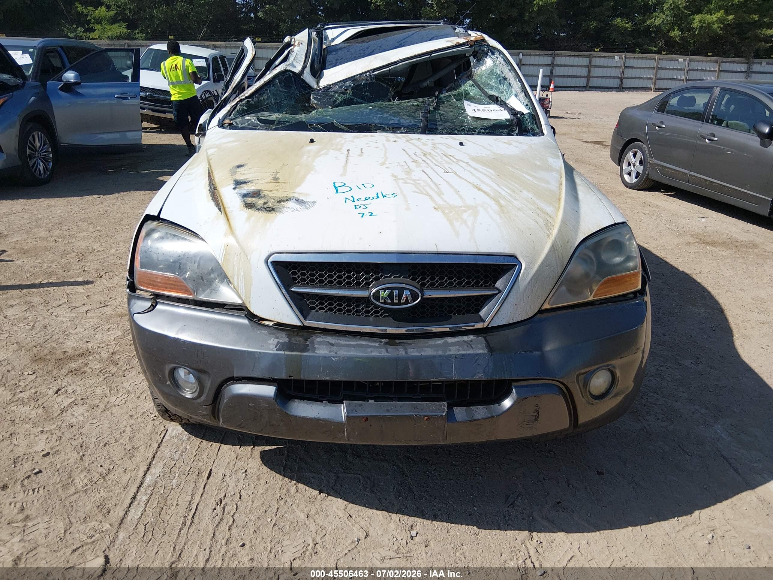2007 Kia Sorento Ex White vin: KNDJC736975667716