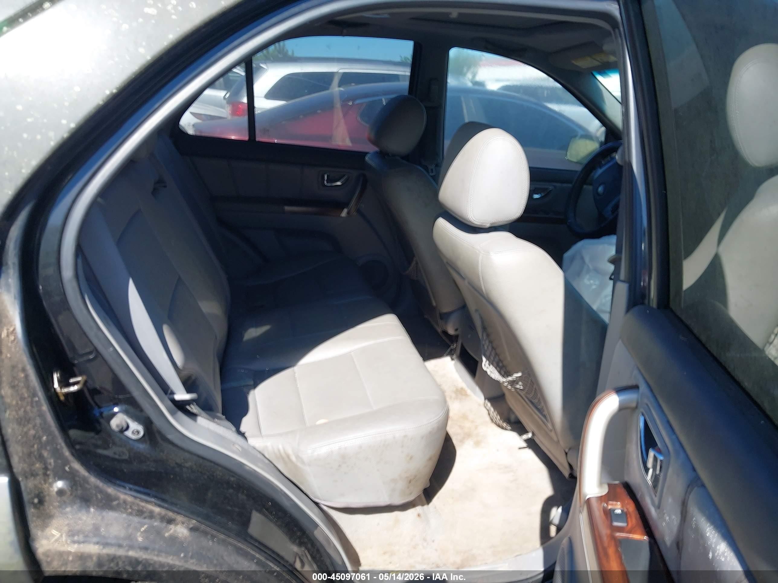 2005 Kia Sorento Ex/lx Black vin: KNDJD733055482440
