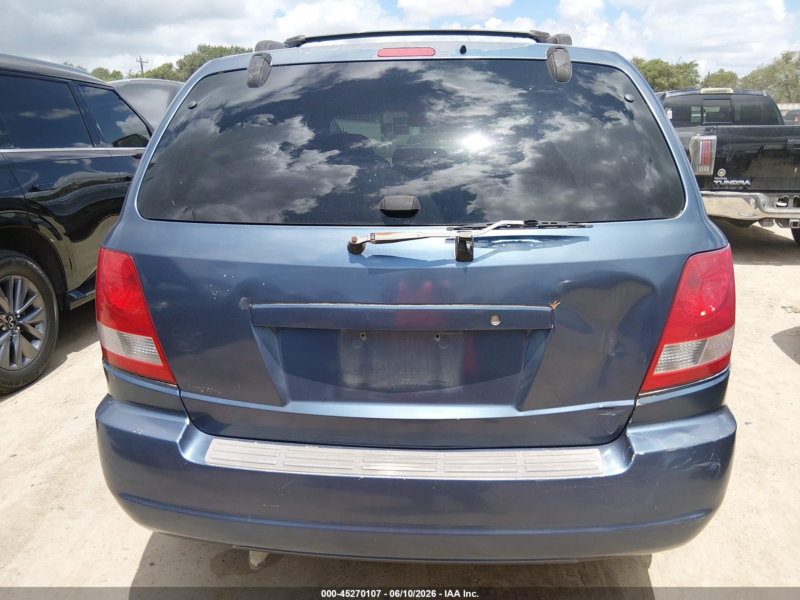 2005 Kia Sorento Ex/lx Blue vin: KNDJD733355466748