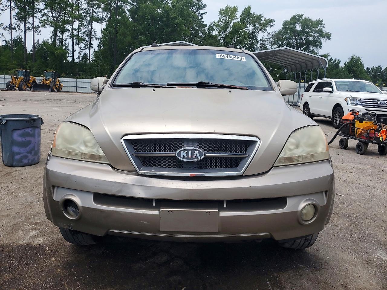 2005 Kia Sorento Lx Gold vin: KNDJD733455386665