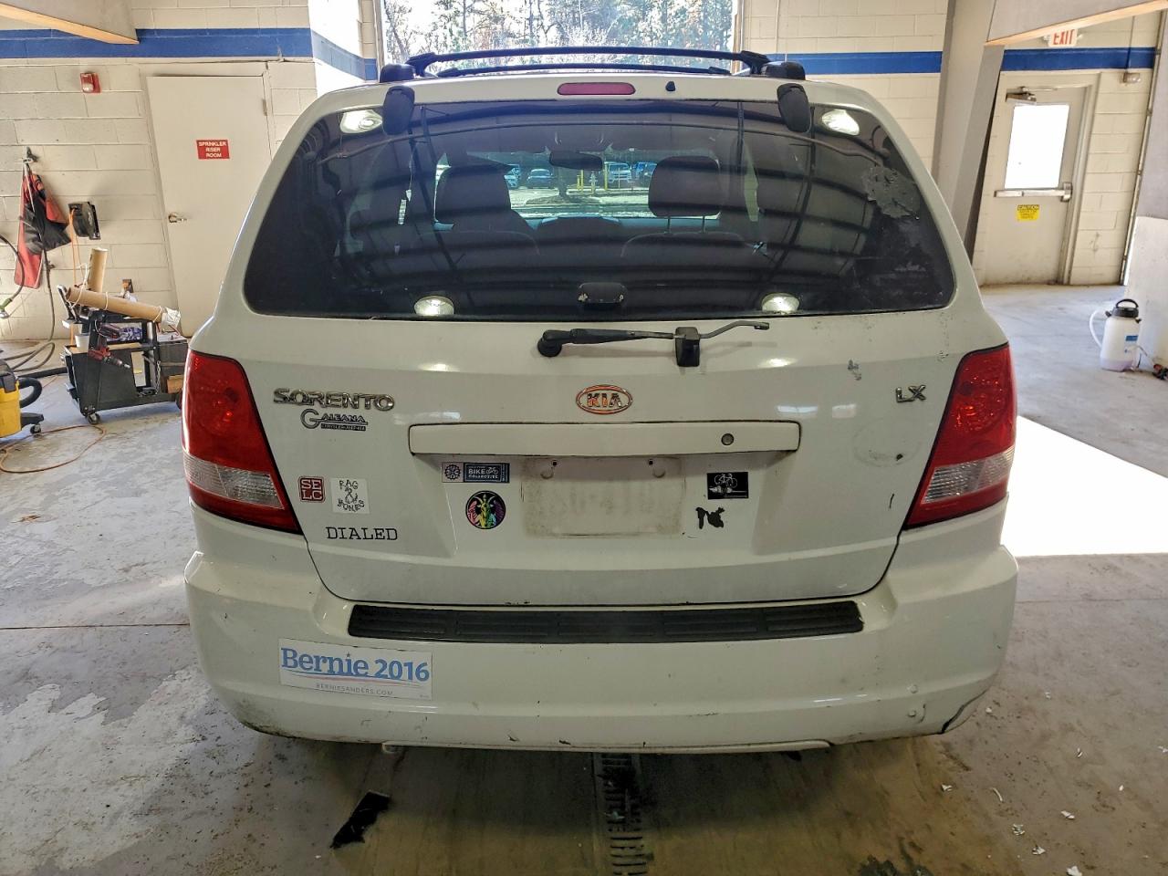 2004 Kia Sorento Ex Белый vin: KNDJD733545307020
