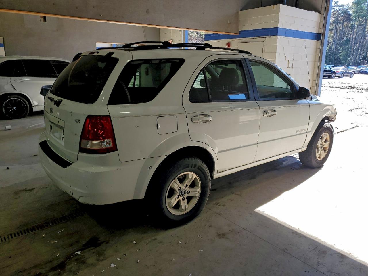 2004 Kia Sorento Ex Белый vin: KNDJD733545307020