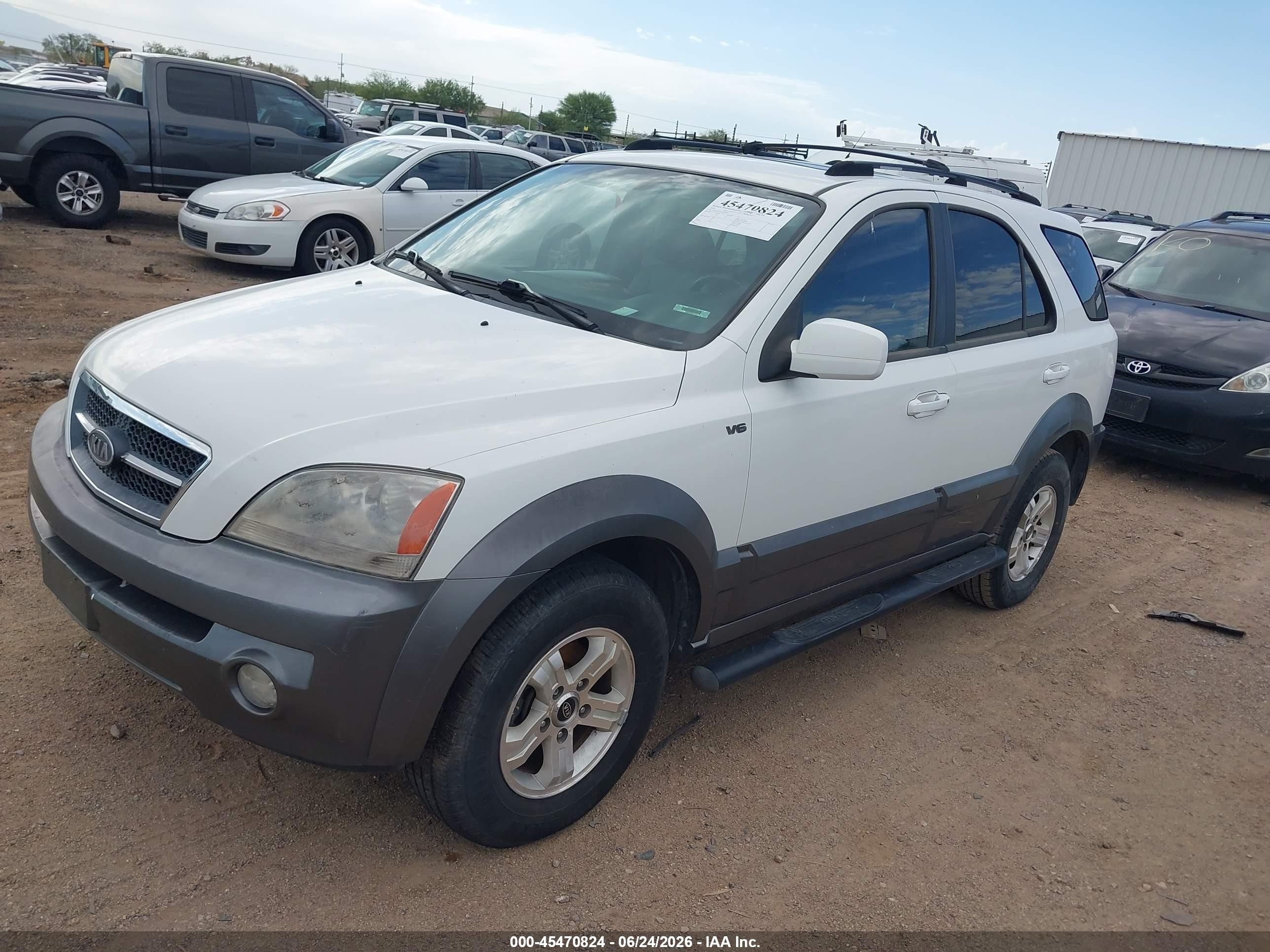 2005 Kia Sorento Ex/lx White vin: KNDJD733555343842