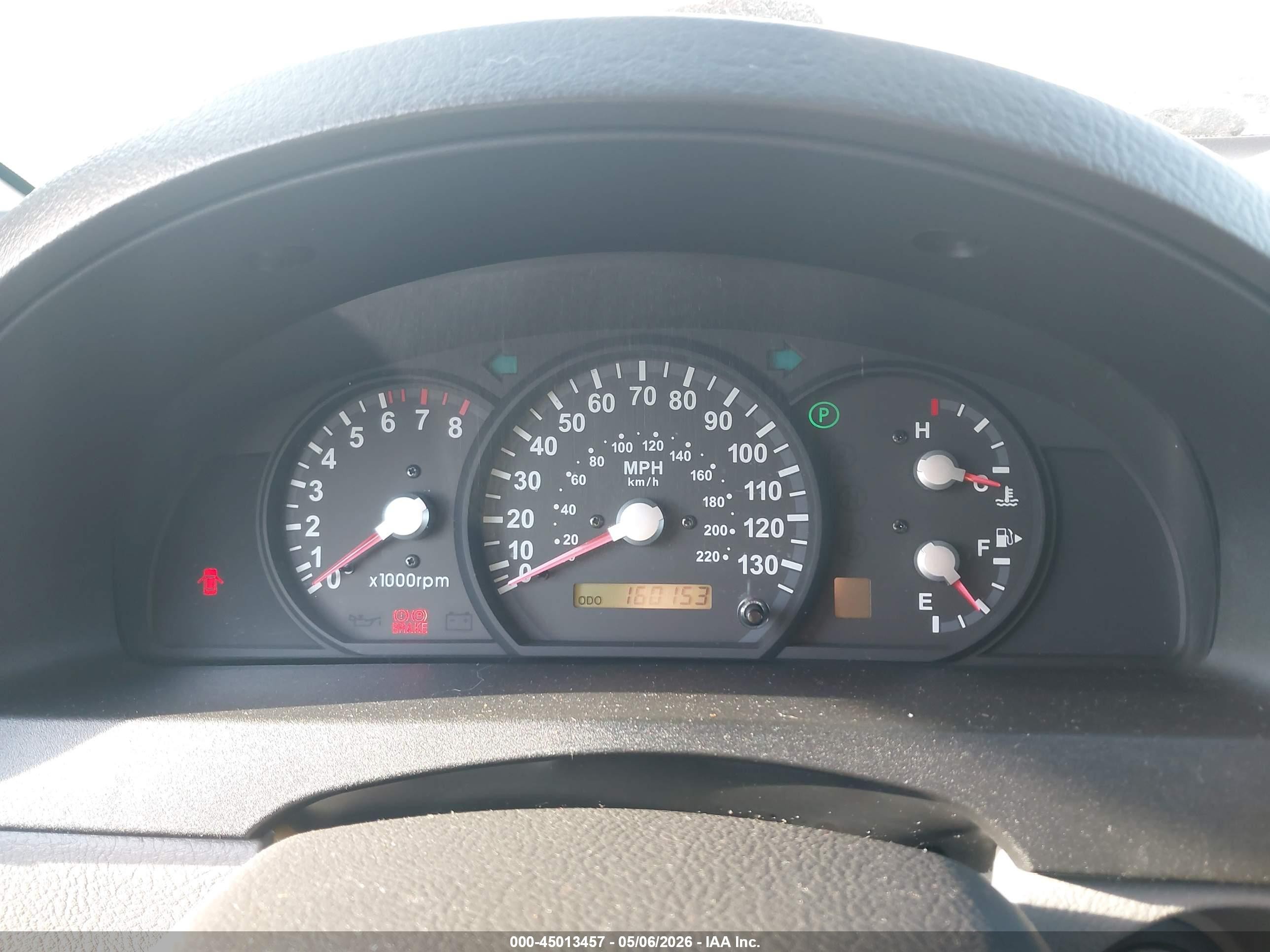 2005 Kia Sorento Ex/lx White vin: KNDJD733655376199