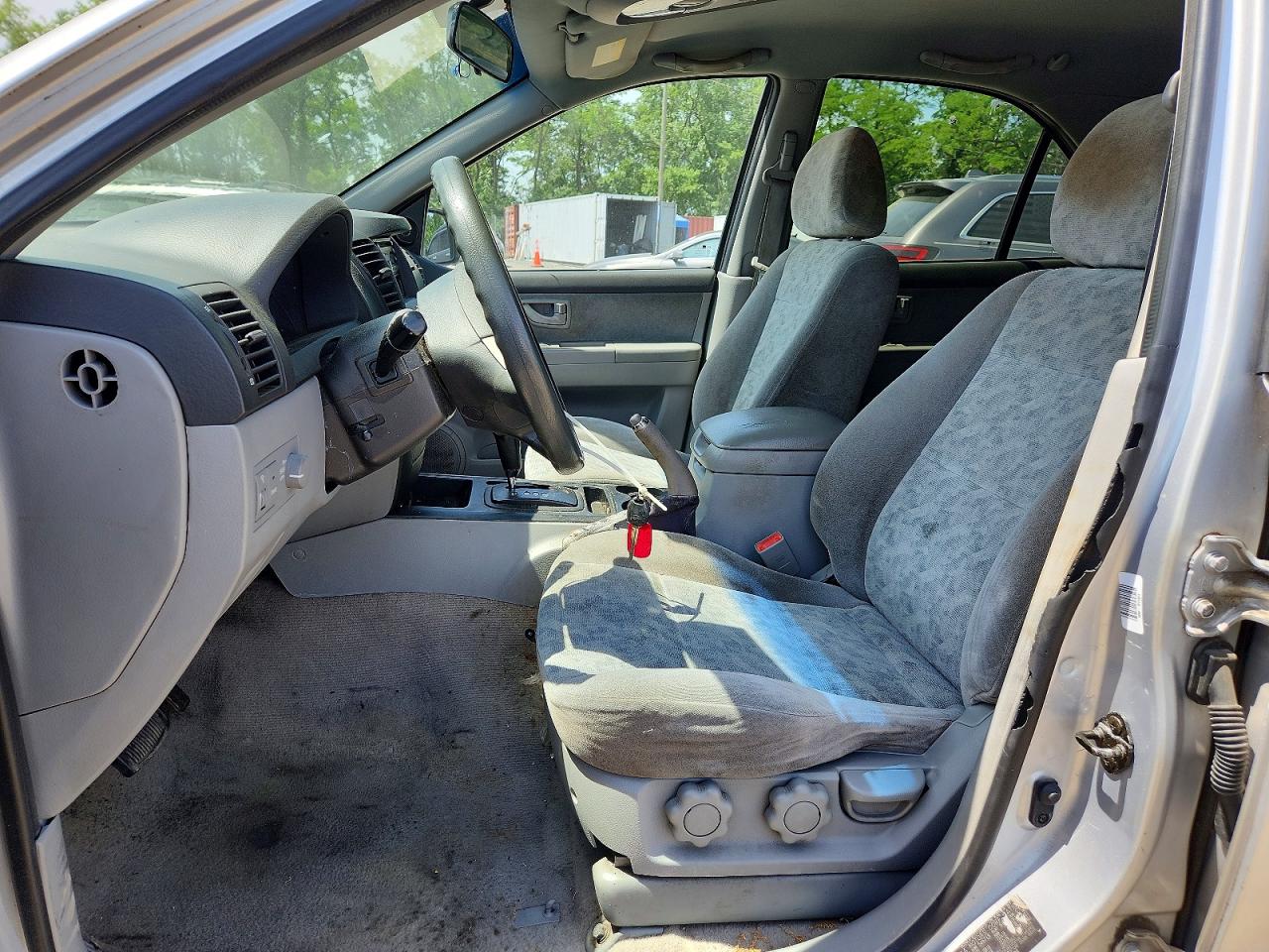 2006 Kia Sorento Lx Серебряный vin: KNDJD733765522689