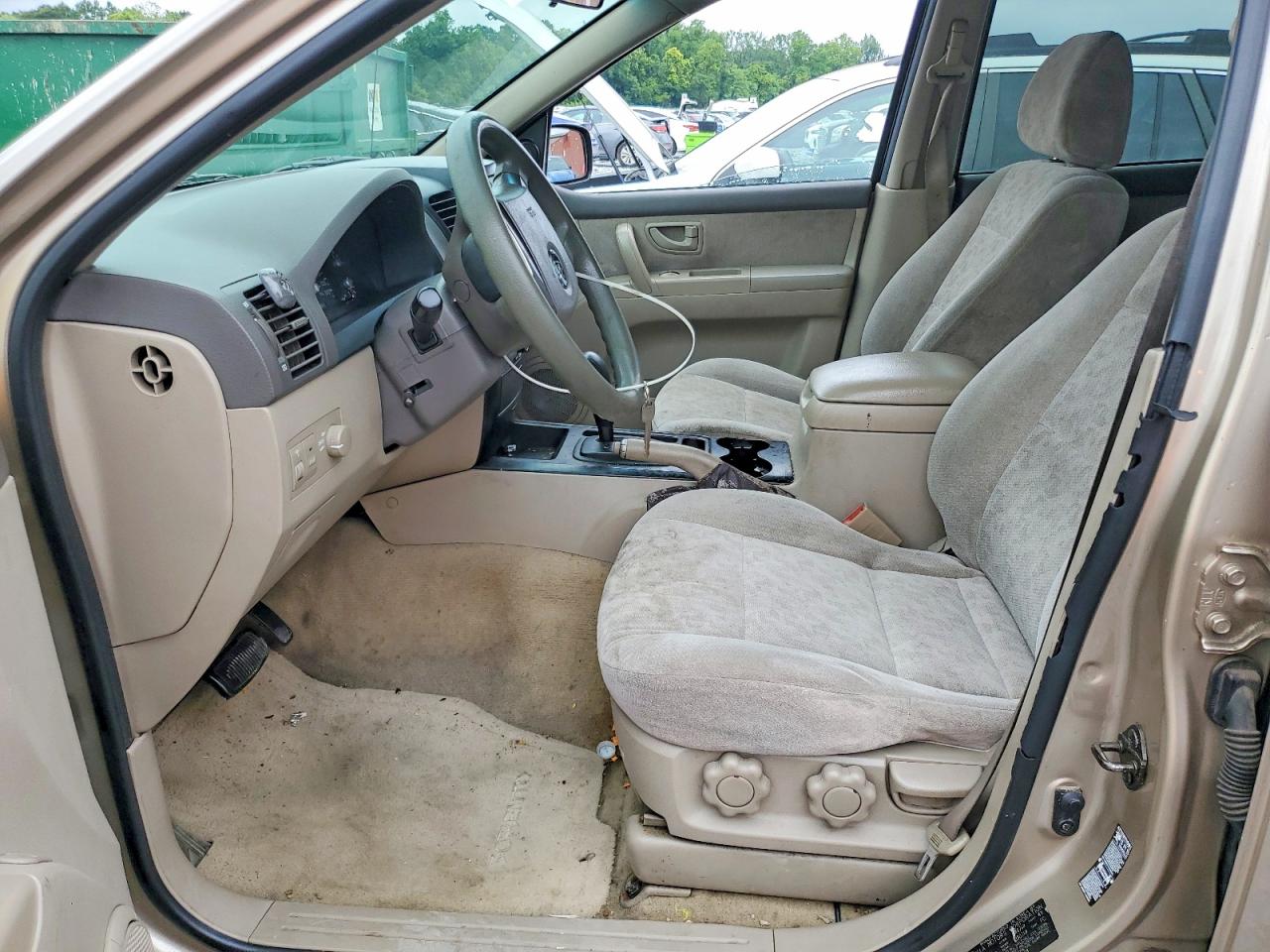 2004 Kia Sorento Lx Желто-коричневый vin: KNDJD733945233438