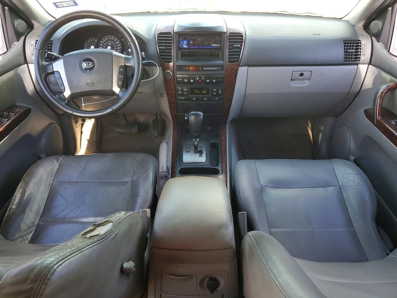 2005 Kia Sorento Lx White vin: KNDJD733X55367571