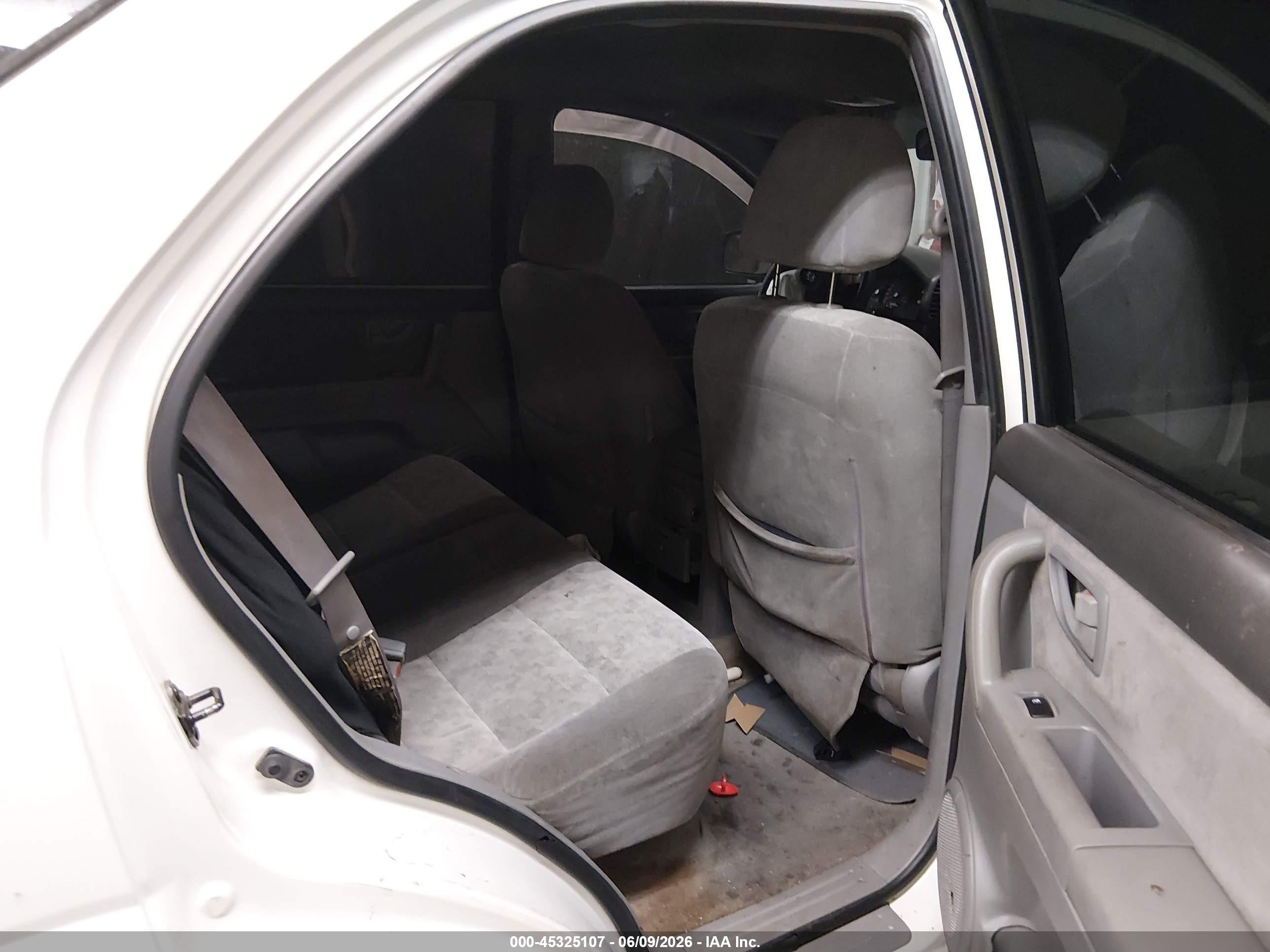 2005 Kia Sorento Ex/lx White vin: KNDJD733X55483918