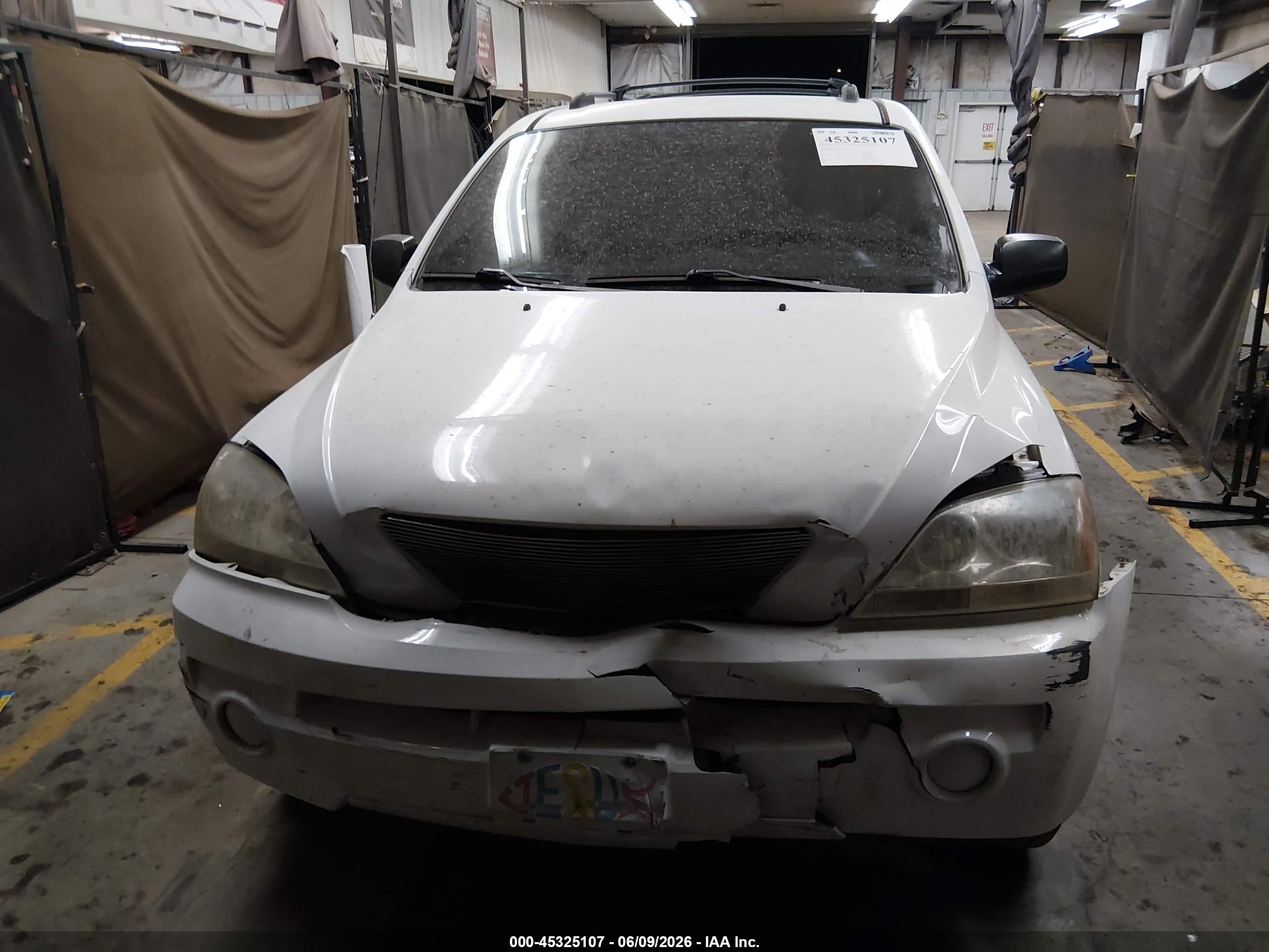 2005 Kia Sorento Ex/lx White vin: KNDJD733X55483918