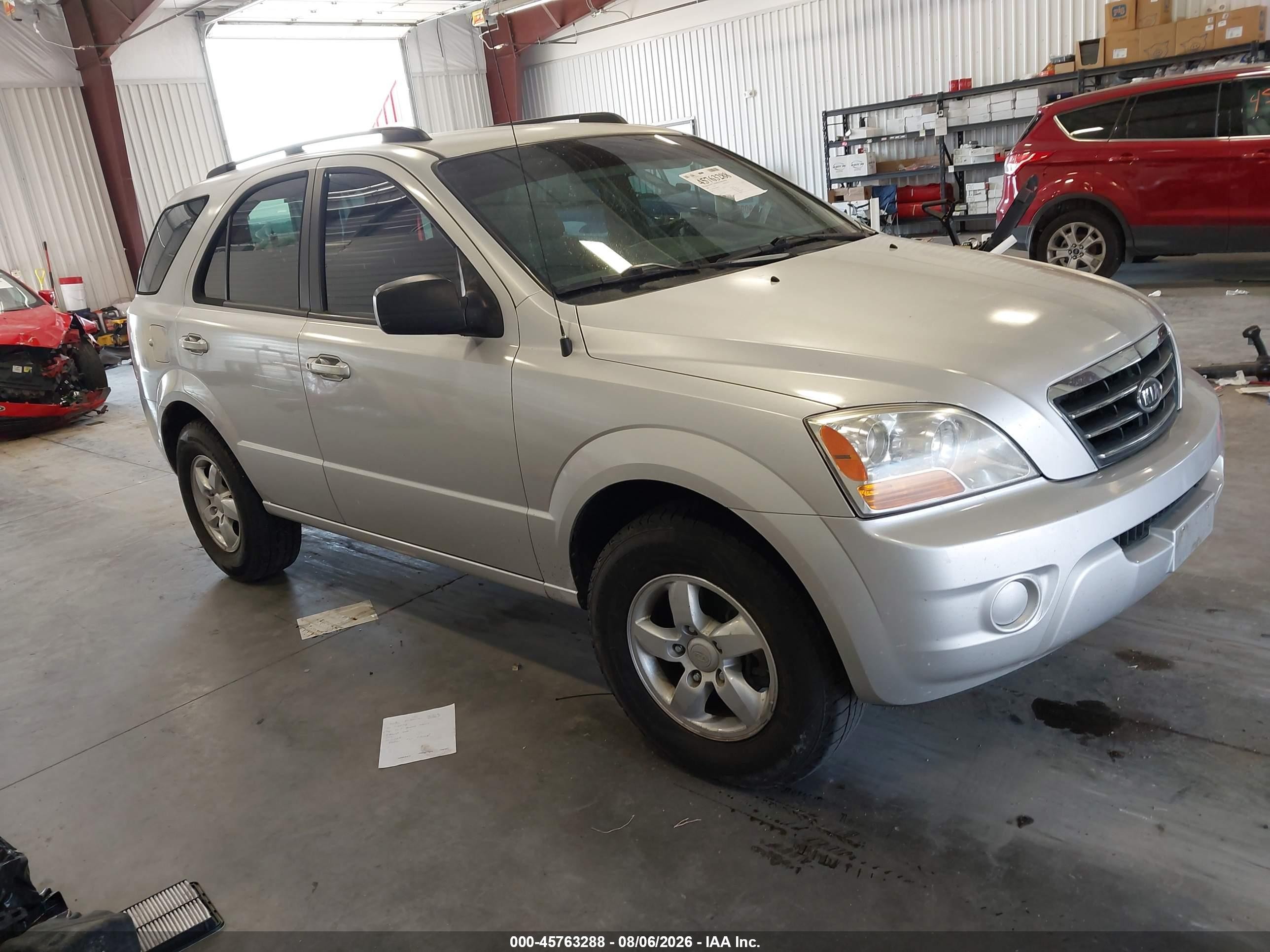 2008 Kia Sorento Lx Silver vin: KNDJD735085848130