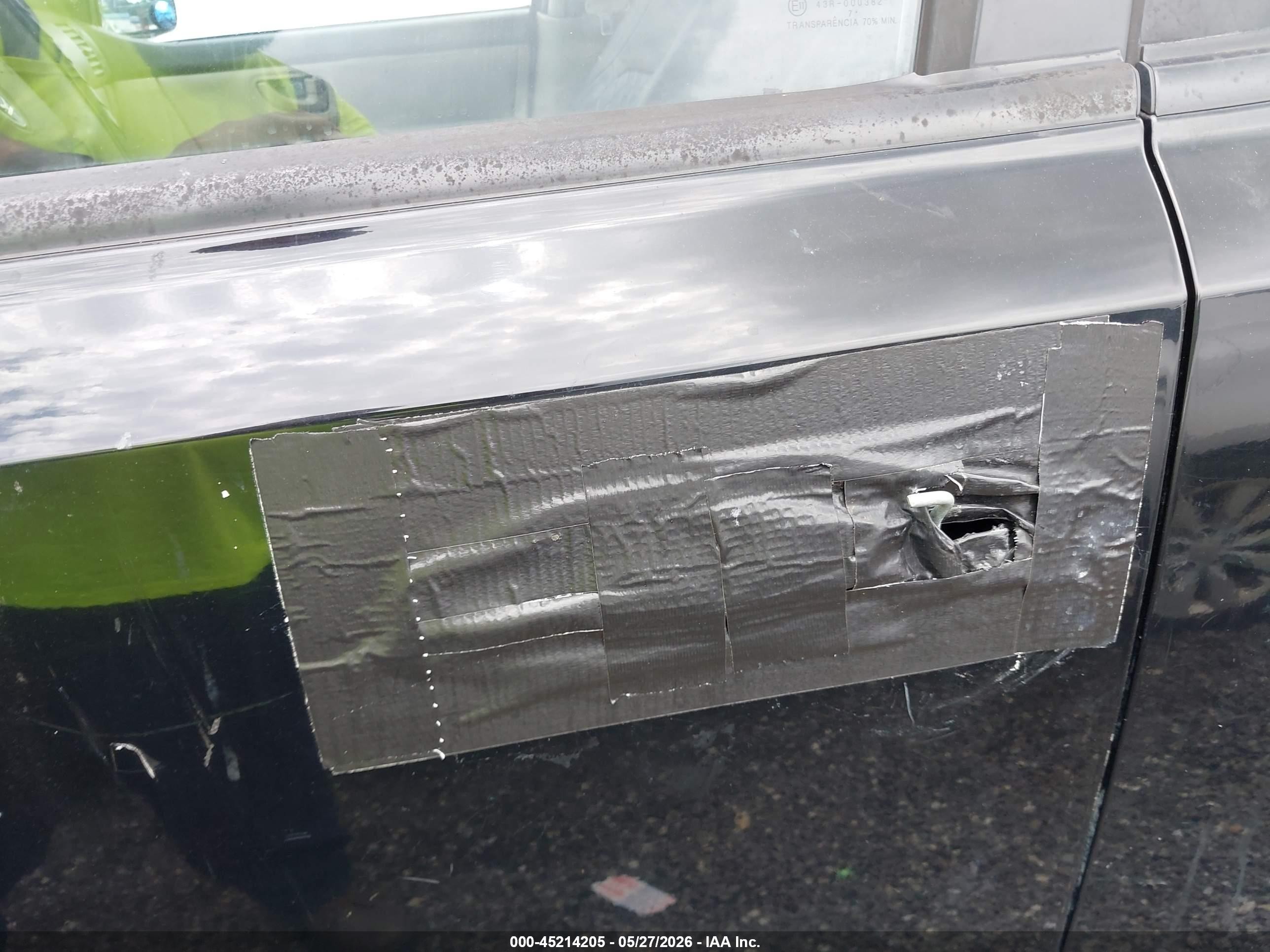 2008 Kia Sorento Lx Base Черный vin: KNDJD735185840263