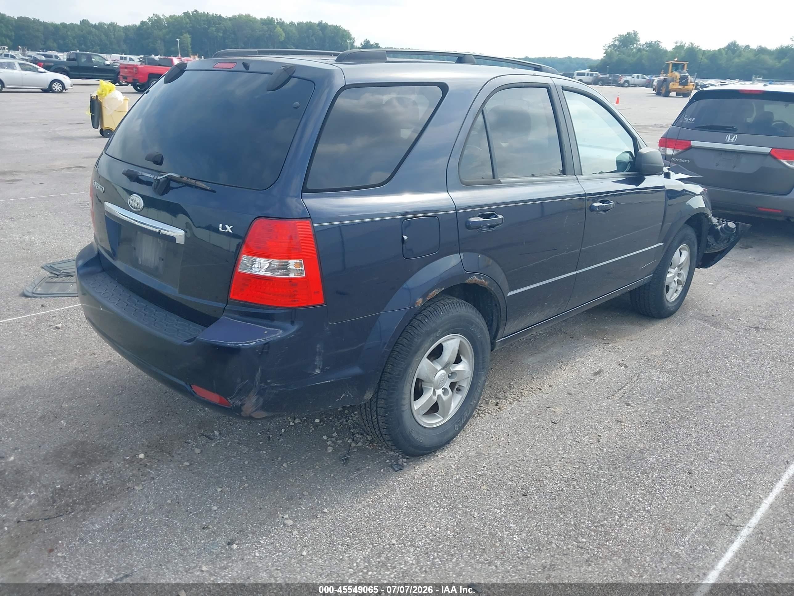 2008 Kia Sorento Lx Blue vin: KNDJD735185853160