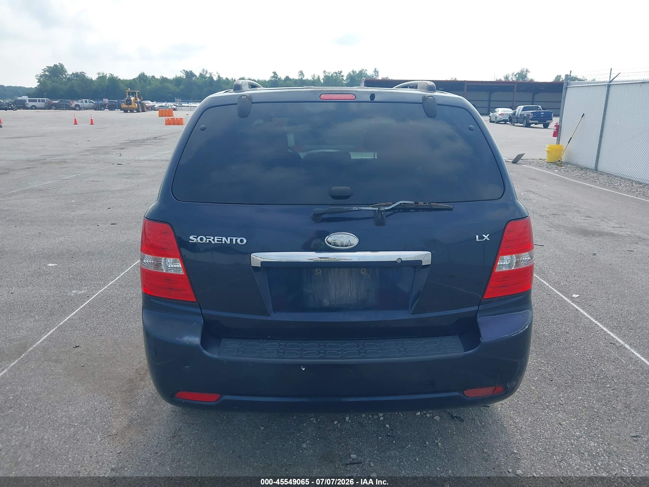 2008 Kia Sorento Lx Blue vin: KNDJD735185853160