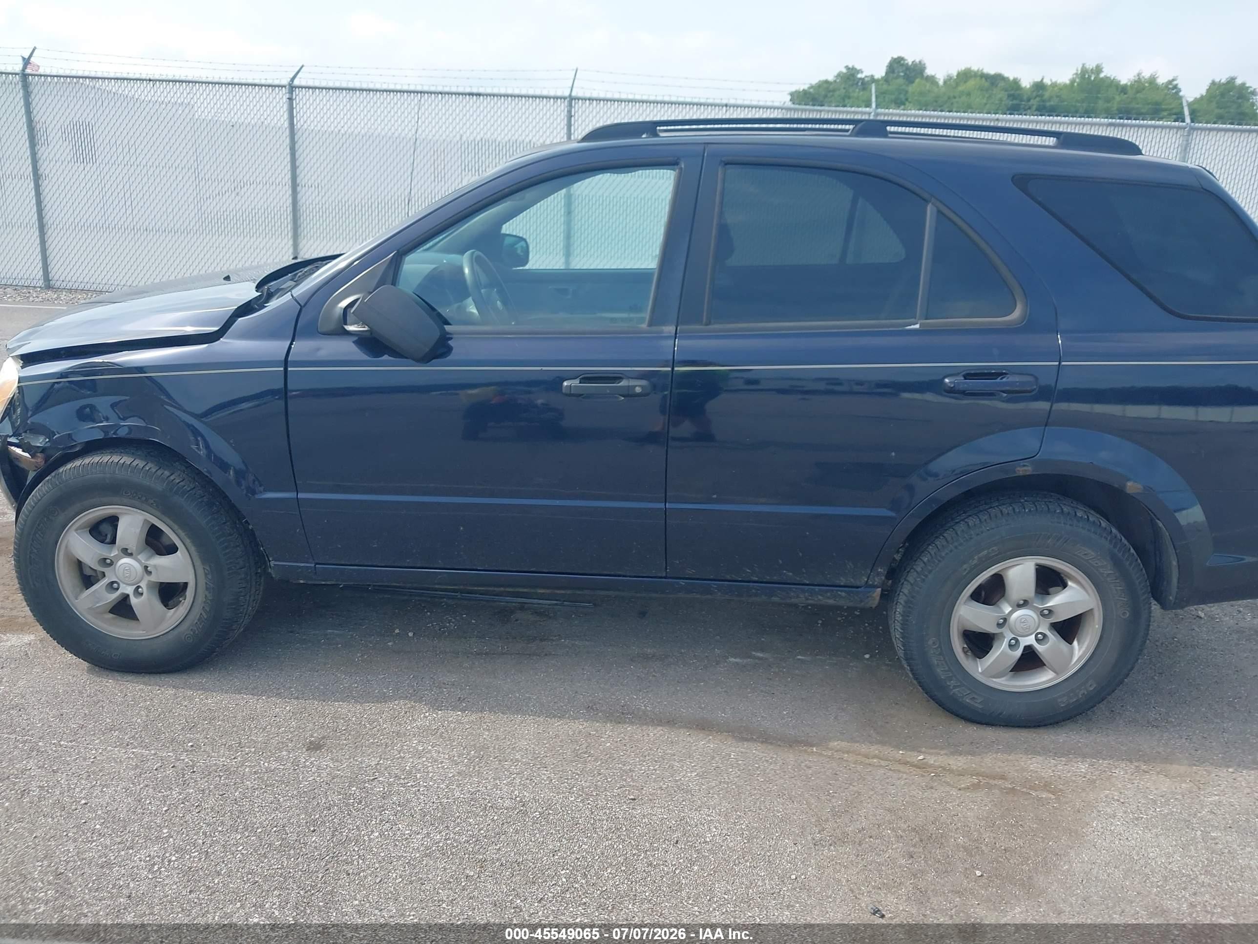 2008 Kia Sorento Lx Blue vin: KNDJD735185853160