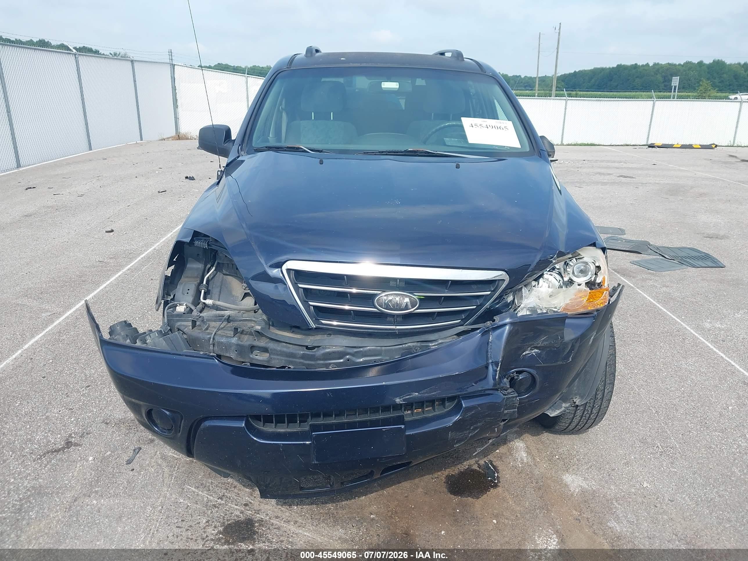 2008 Kia Sorento Lx Blue vin: KNDJD735185853160