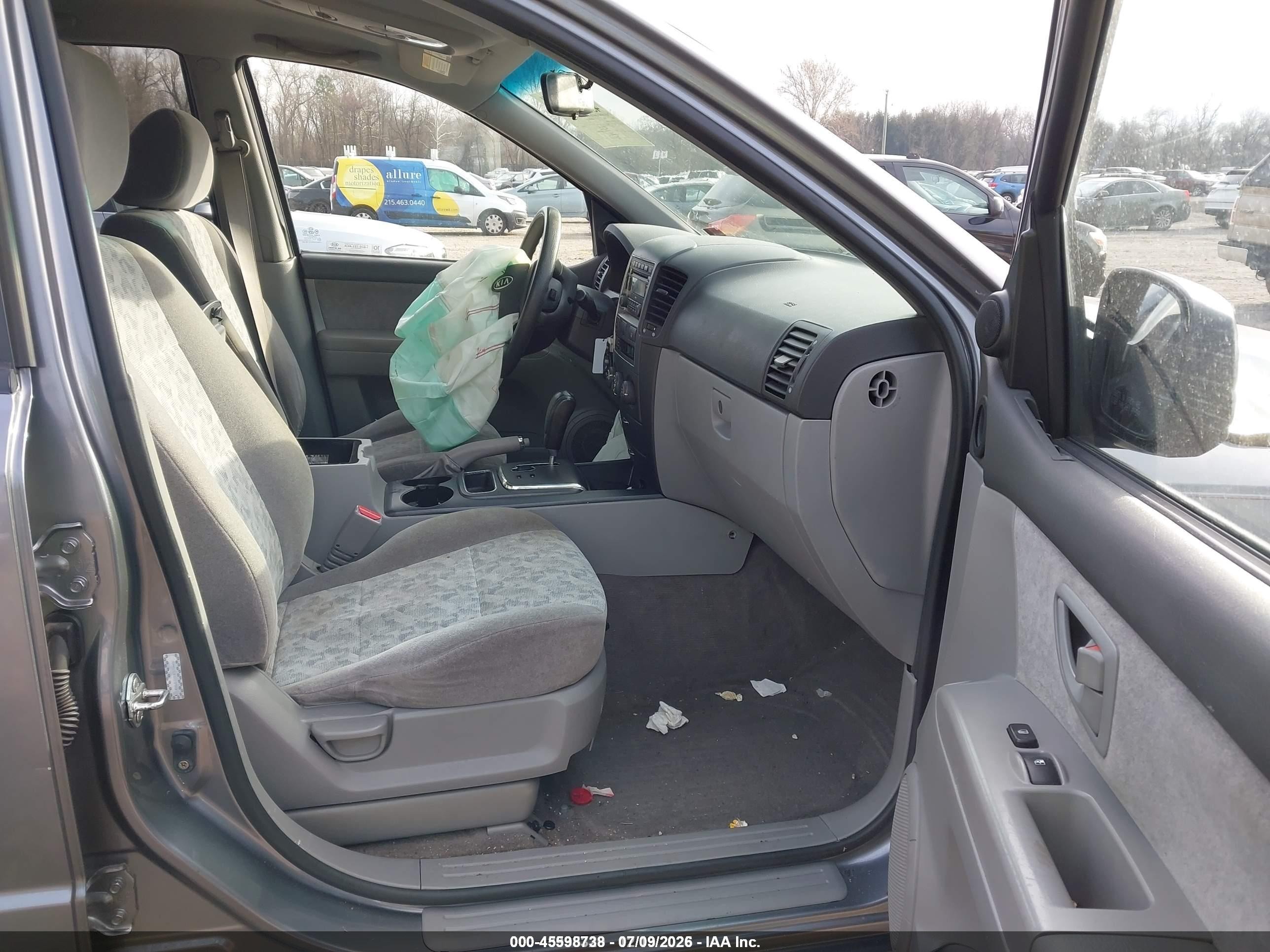 2008 Kia Sorento Lx Gray vin: KNDJD735385764481