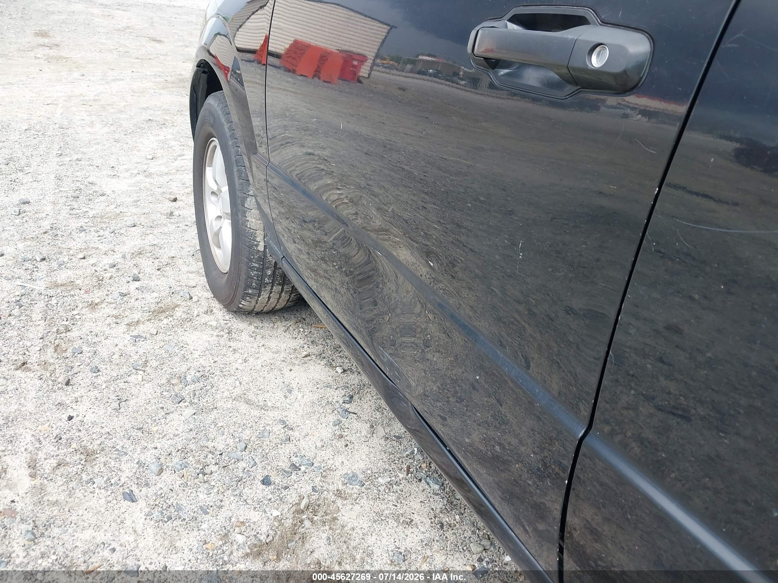 2008 Kia Sorento Lx Base Black vin: KNDJD735385813677